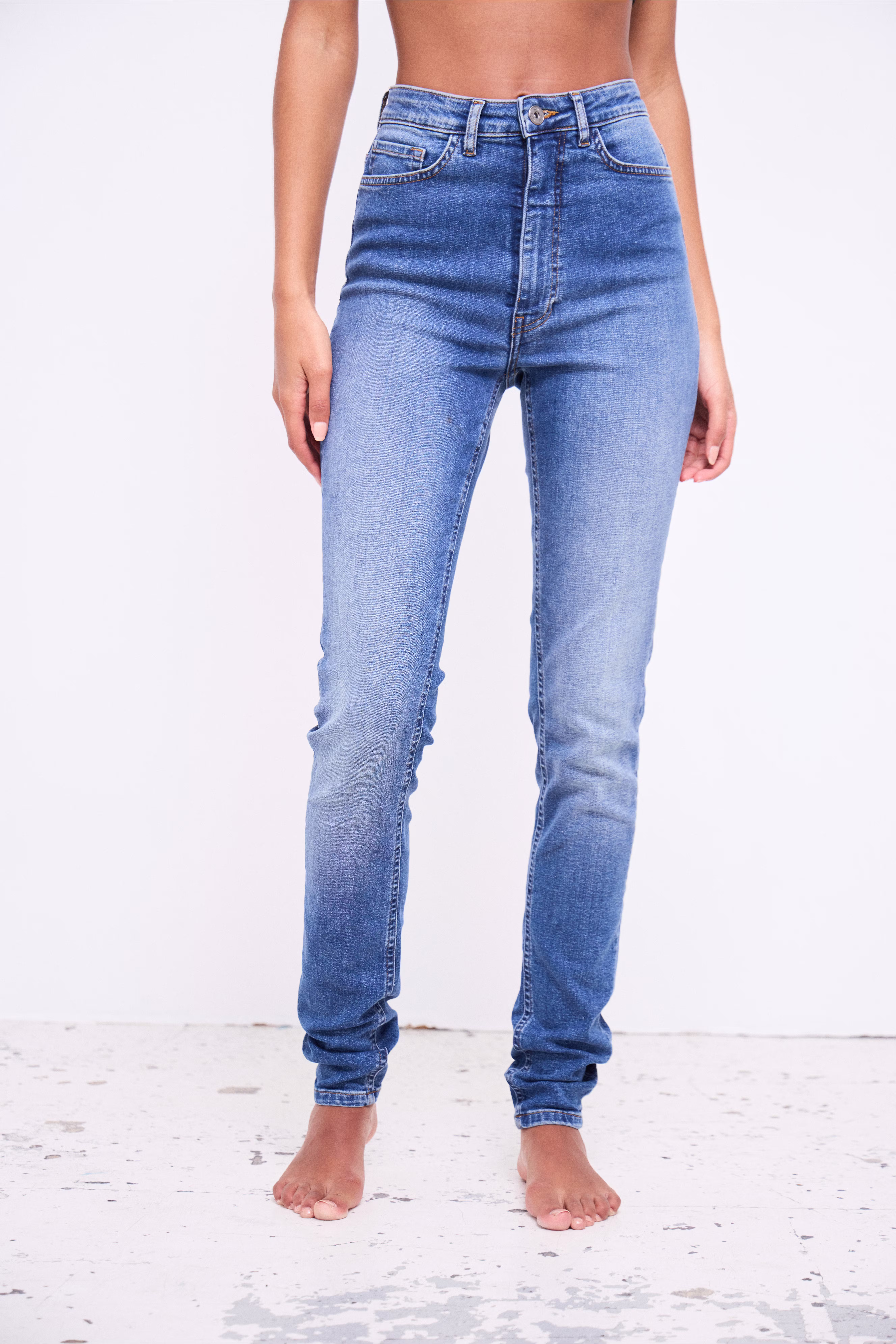 IHTWIGGY SLIM HIGHT WAIST Jeans LOCATION NONE 20122631-200339