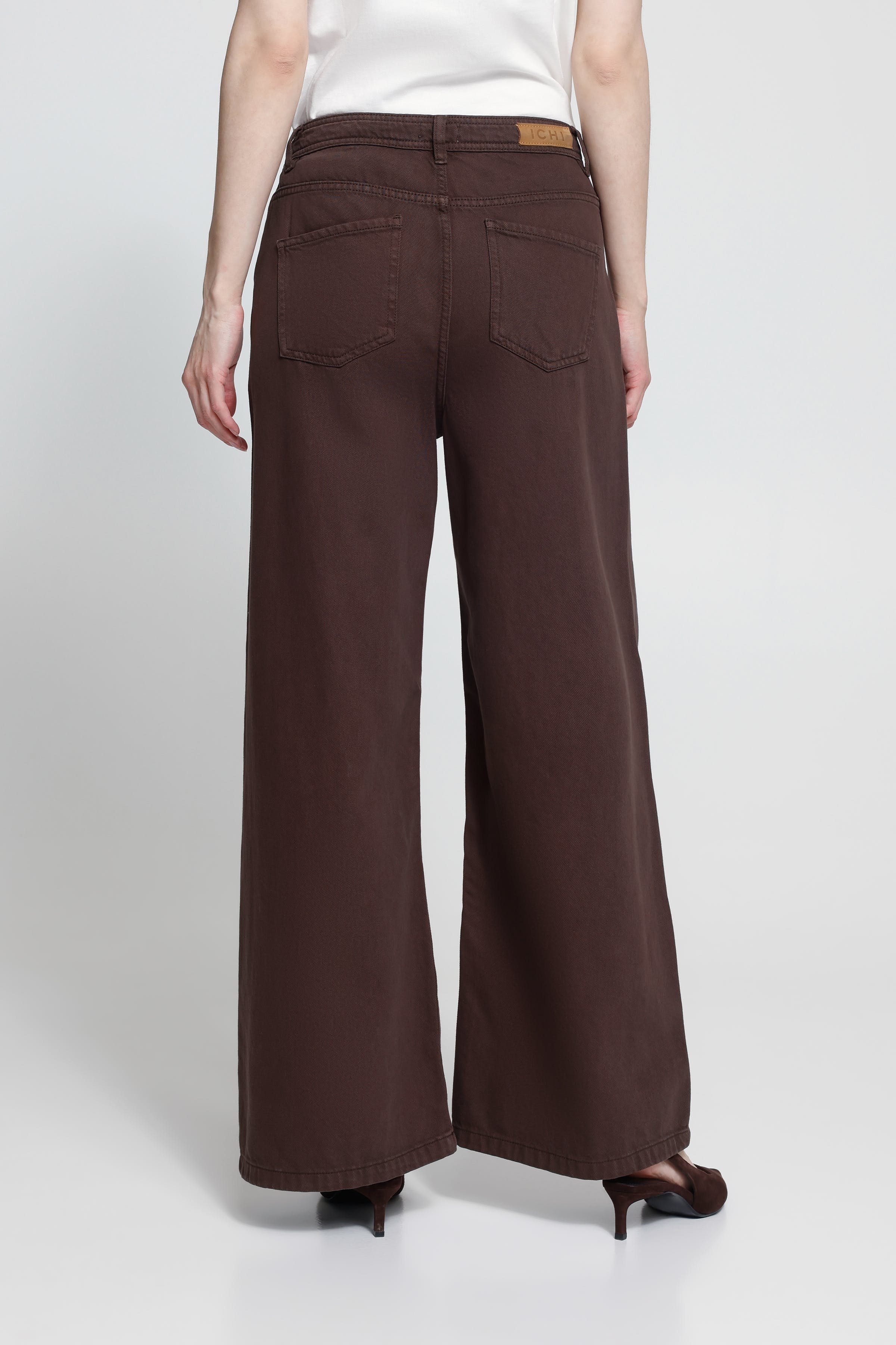IHHEZANO Jeans LOOKBOOK BACK 20126223-191419