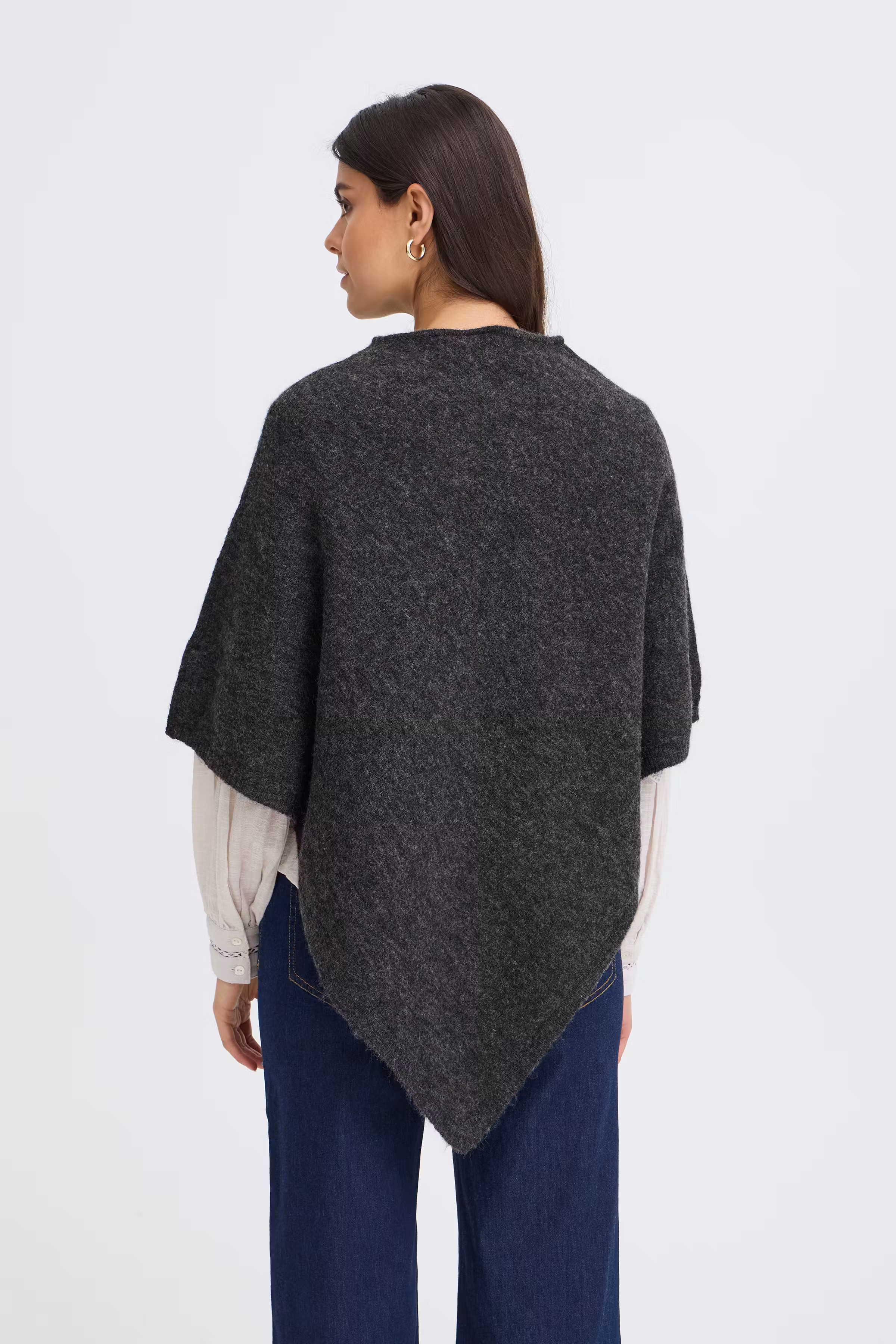 FRSANNY Poncho LOOKBOOK BACK 20615041-1806011