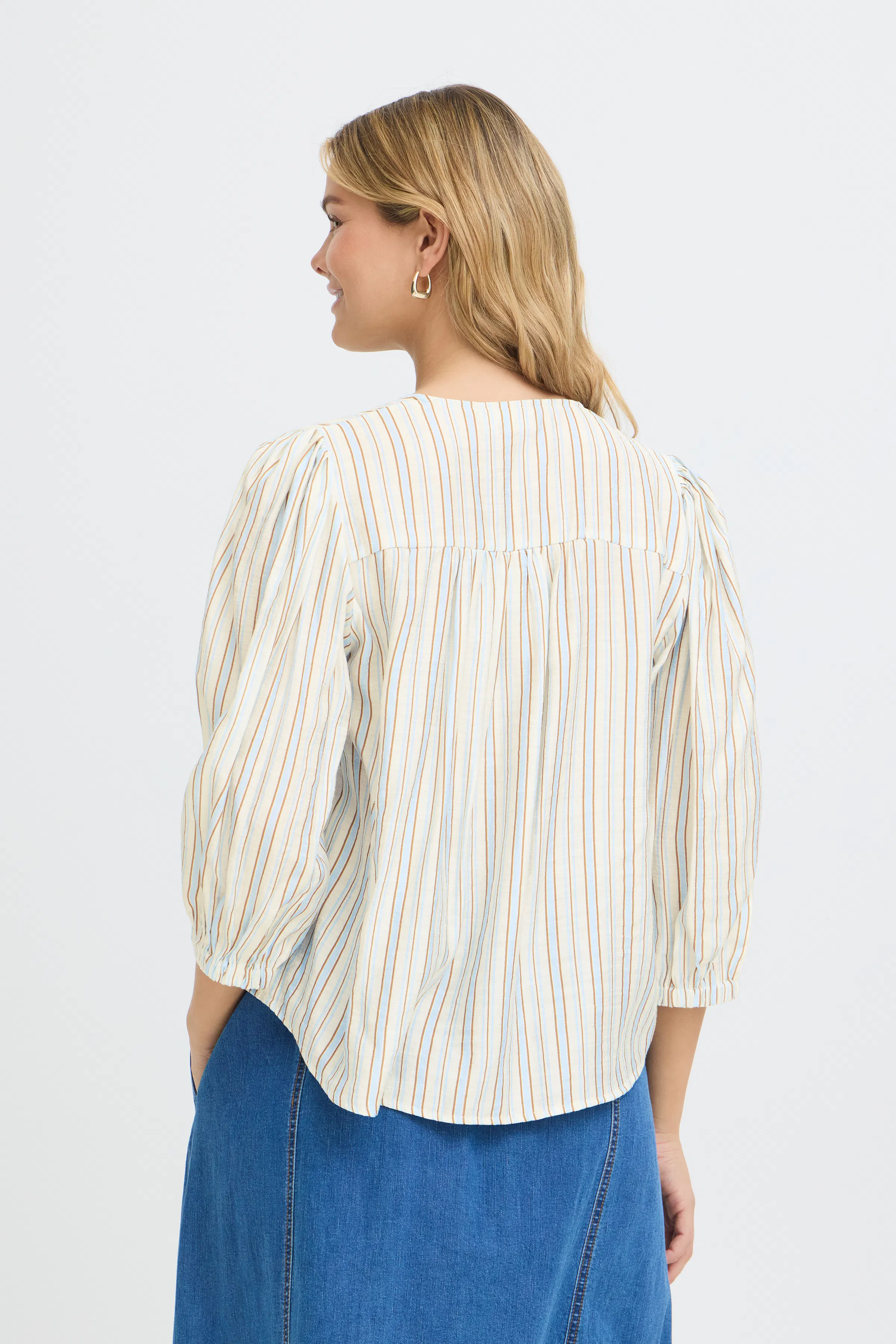 FRARIANA Blouse LOOKBOOK BACK 20618028-900010036
