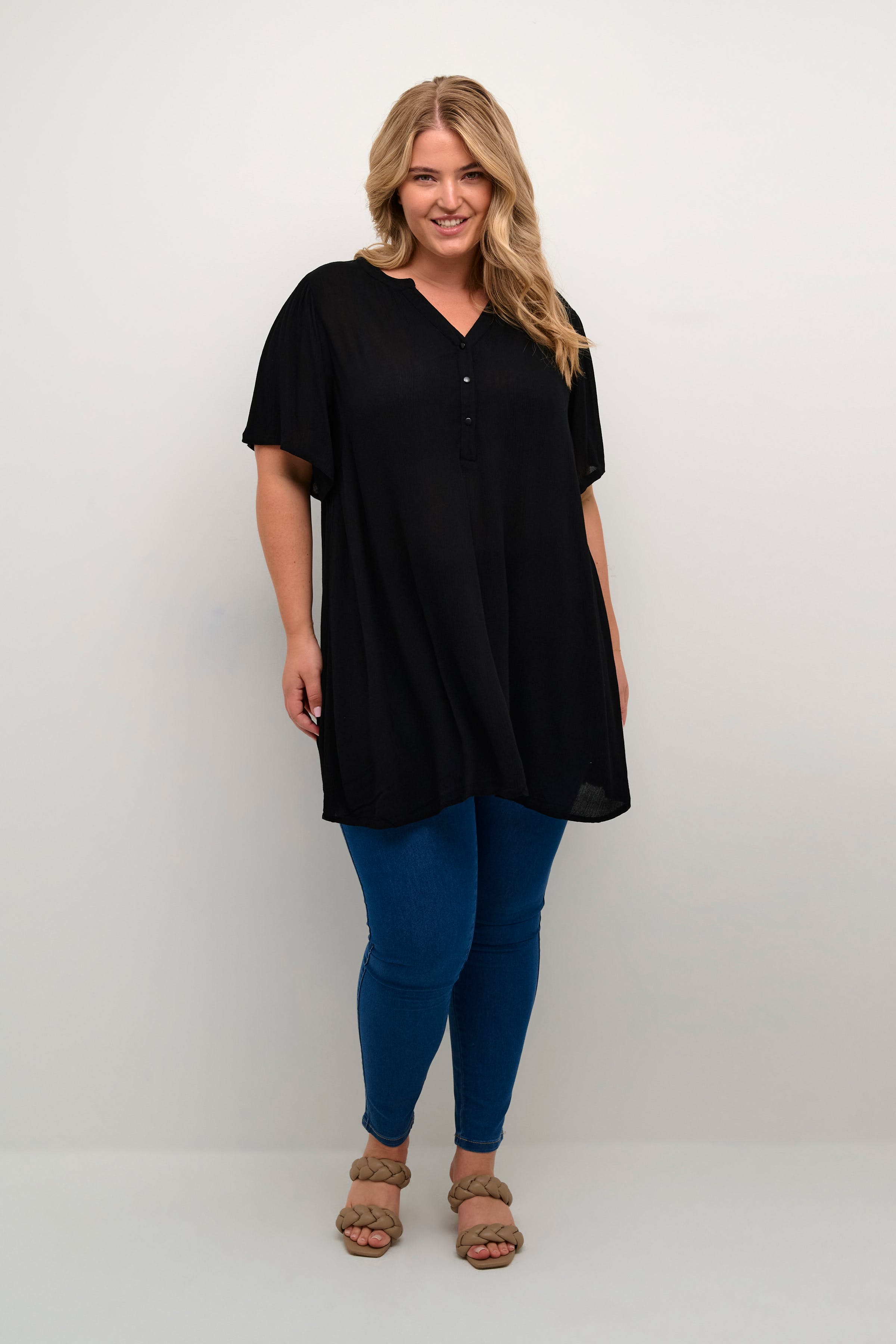 KCami Tunika LOOKBOOK FRONT 10580341-100121