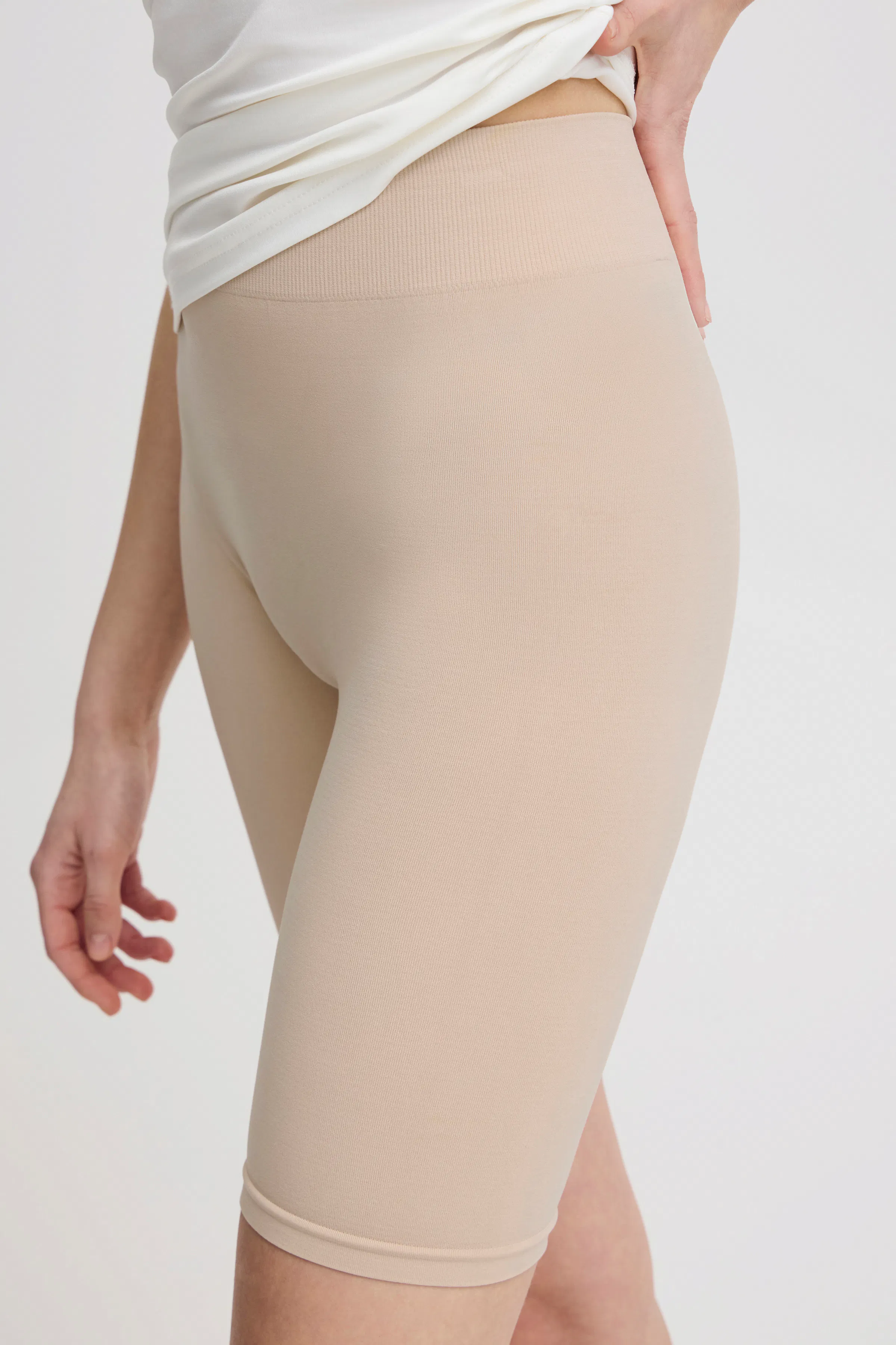FRLESSA Shorts LOOKBOOK DETAIL 20610764-151306