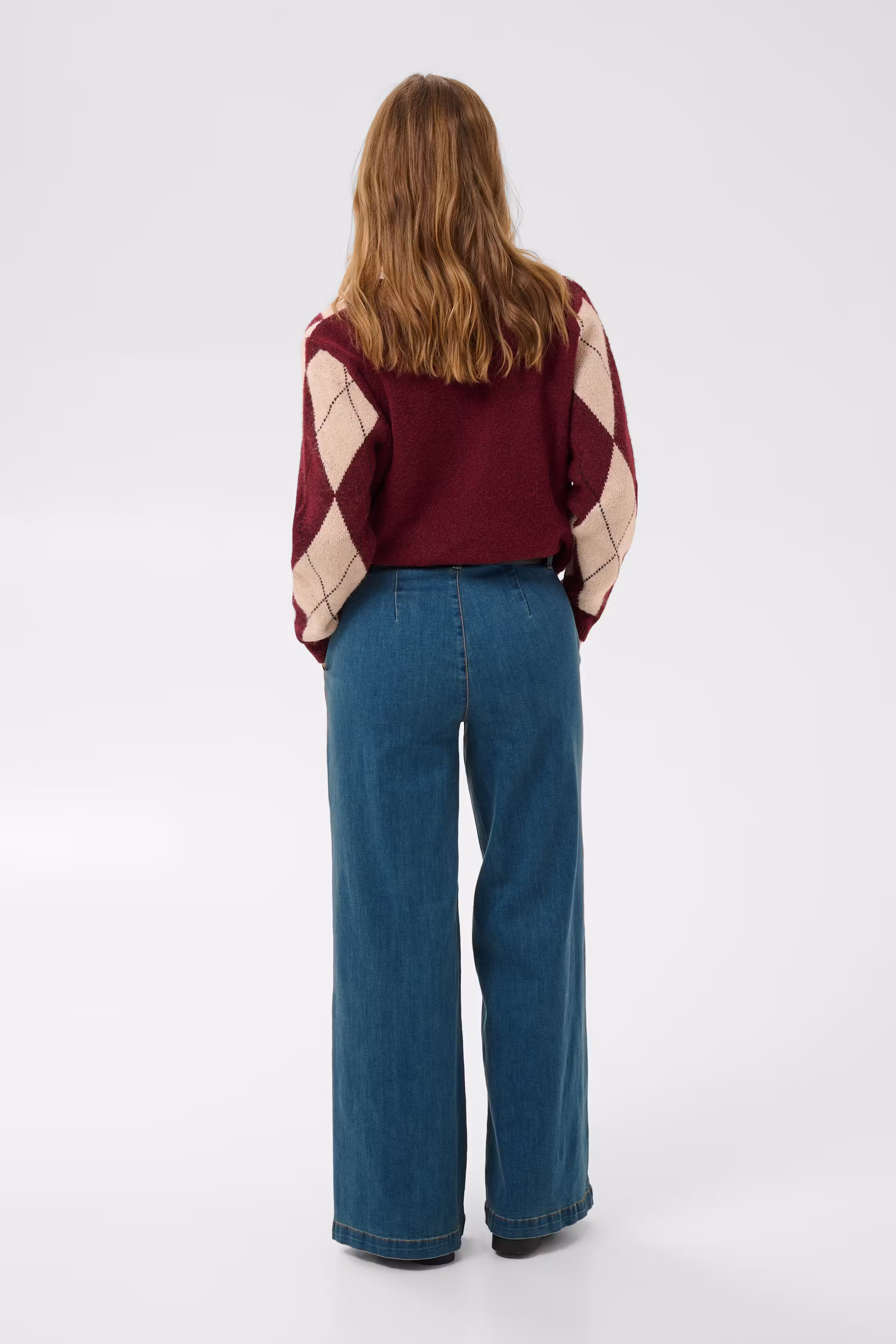 CUbobbie Jeans LOOKBOOK BACK 50112270-900014951