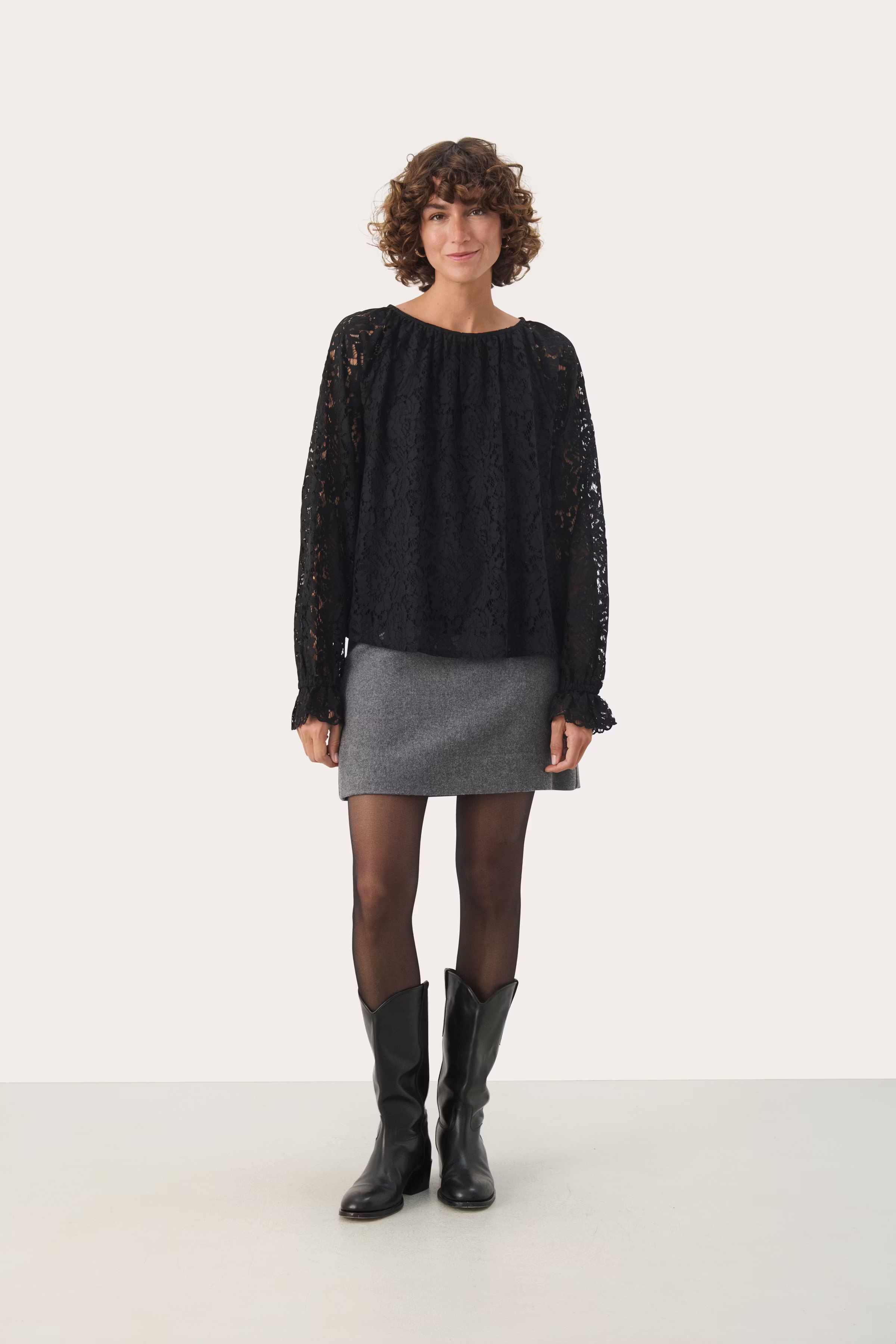 MirkaPW Blus LOOKBOOK FRONT 30309507-194008