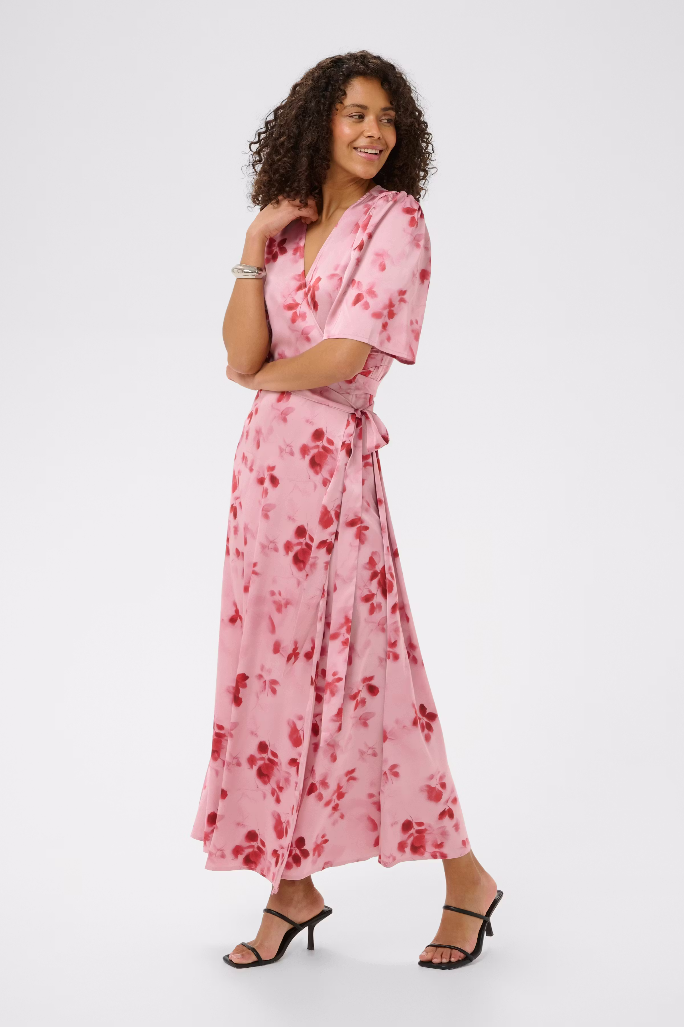 KAsadie Dress LOOKBOOK FRONT 10512165-109837