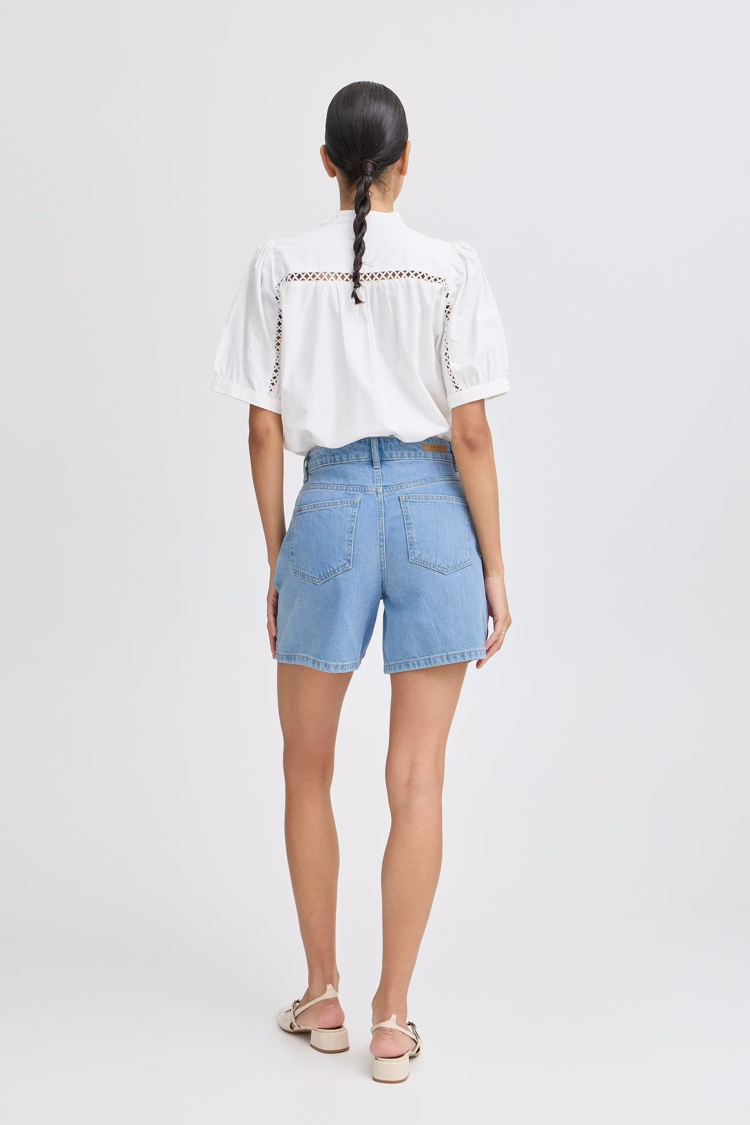 BYKALLIE Shorts LOOKBOOK BACK 20816764-200460