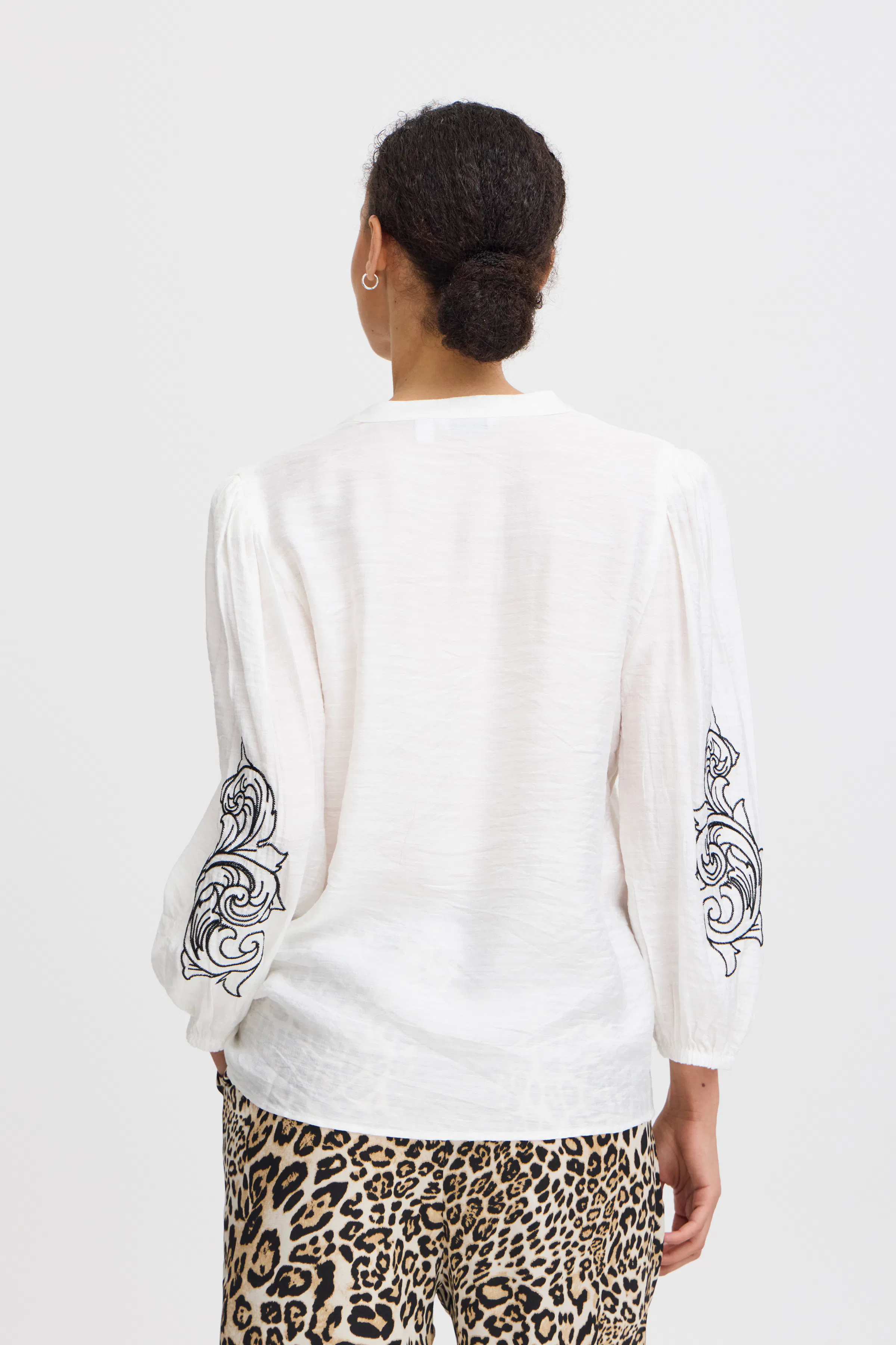 BYIDAMY Bluse LOOKBOOK BACK 20816437-114800