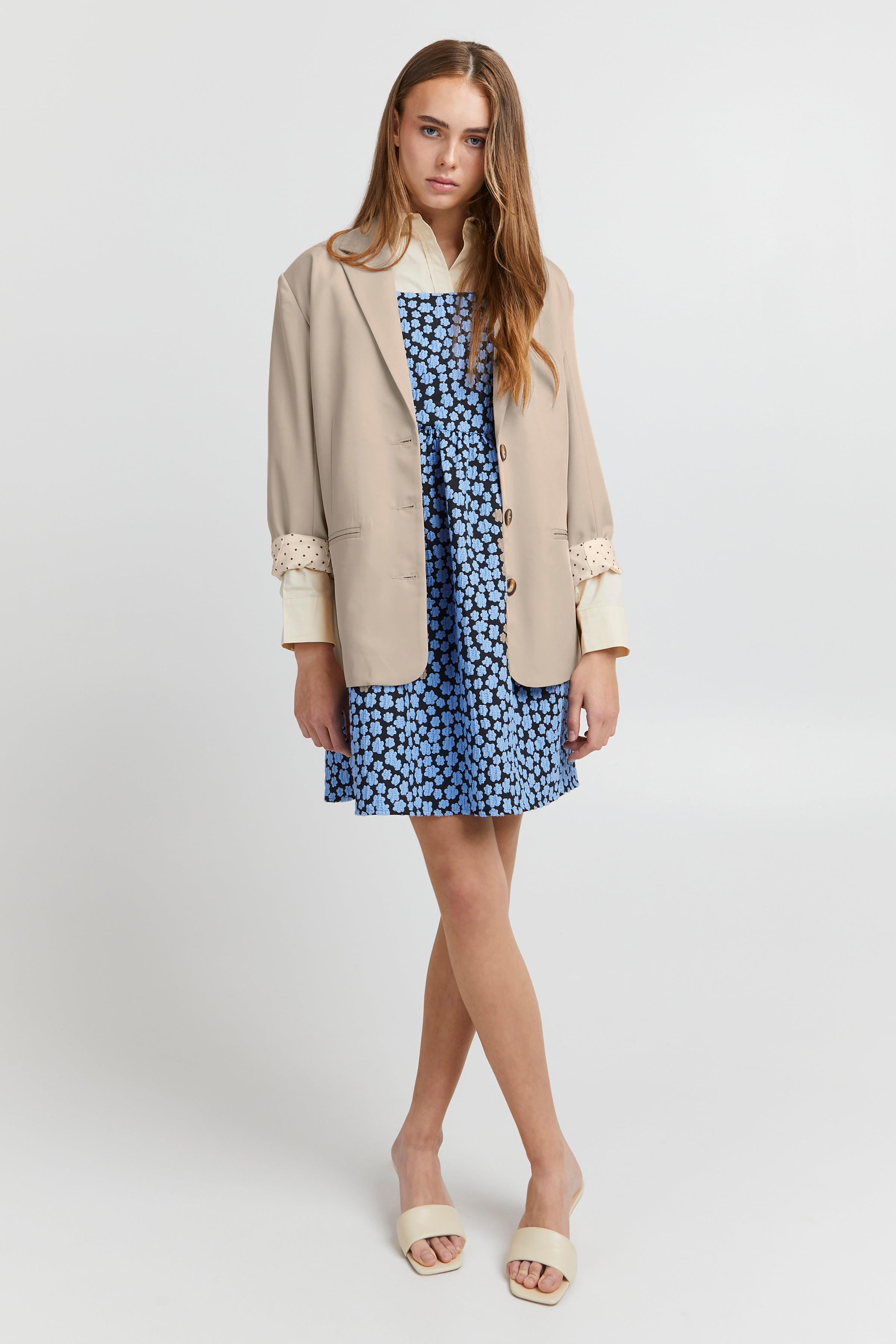 IXAVA Blazer LOOKBOOK FRONT 20116588-151308