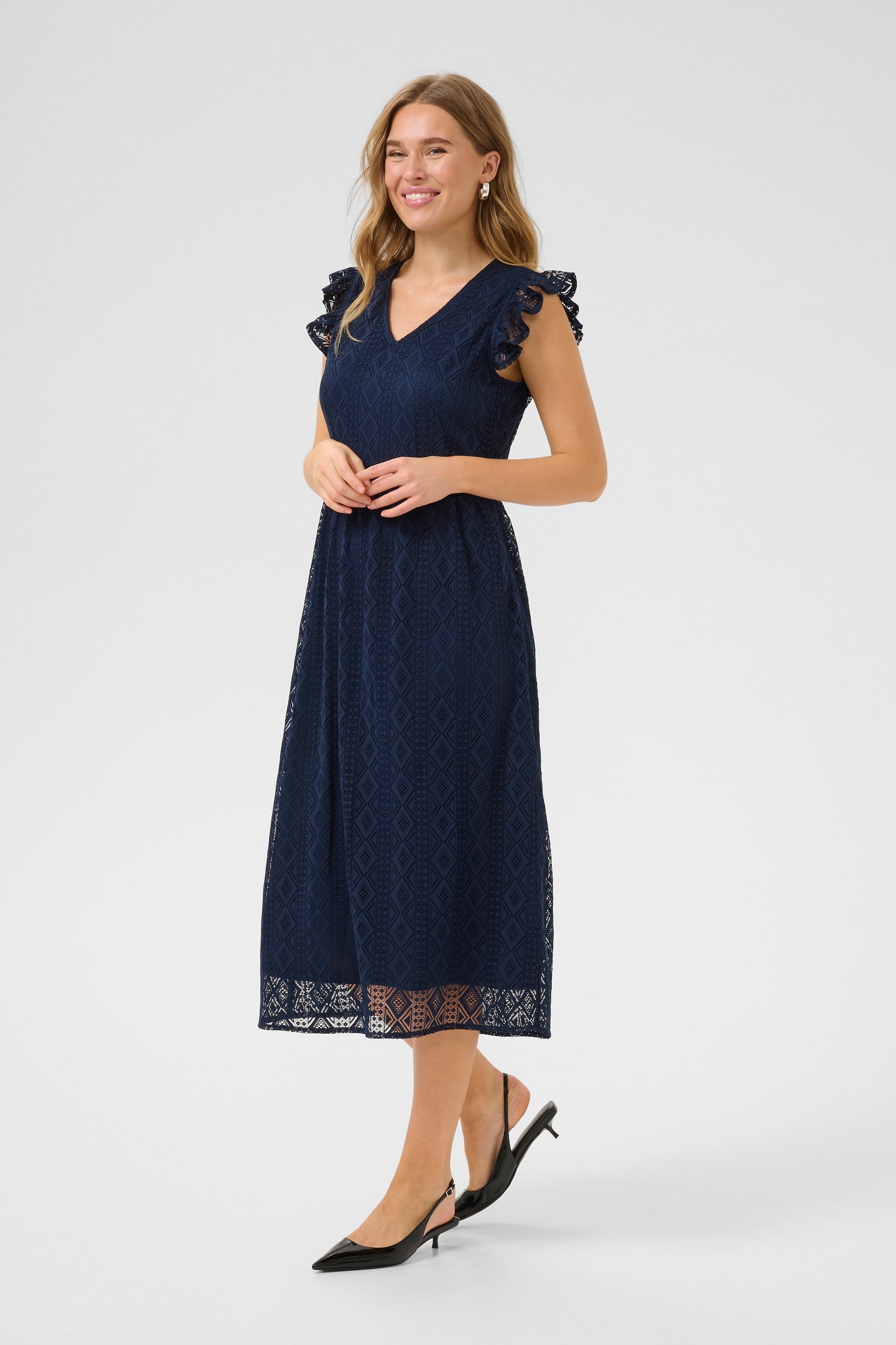 CRDanika Dress LOOKBOOK FRONT 10614207-193923