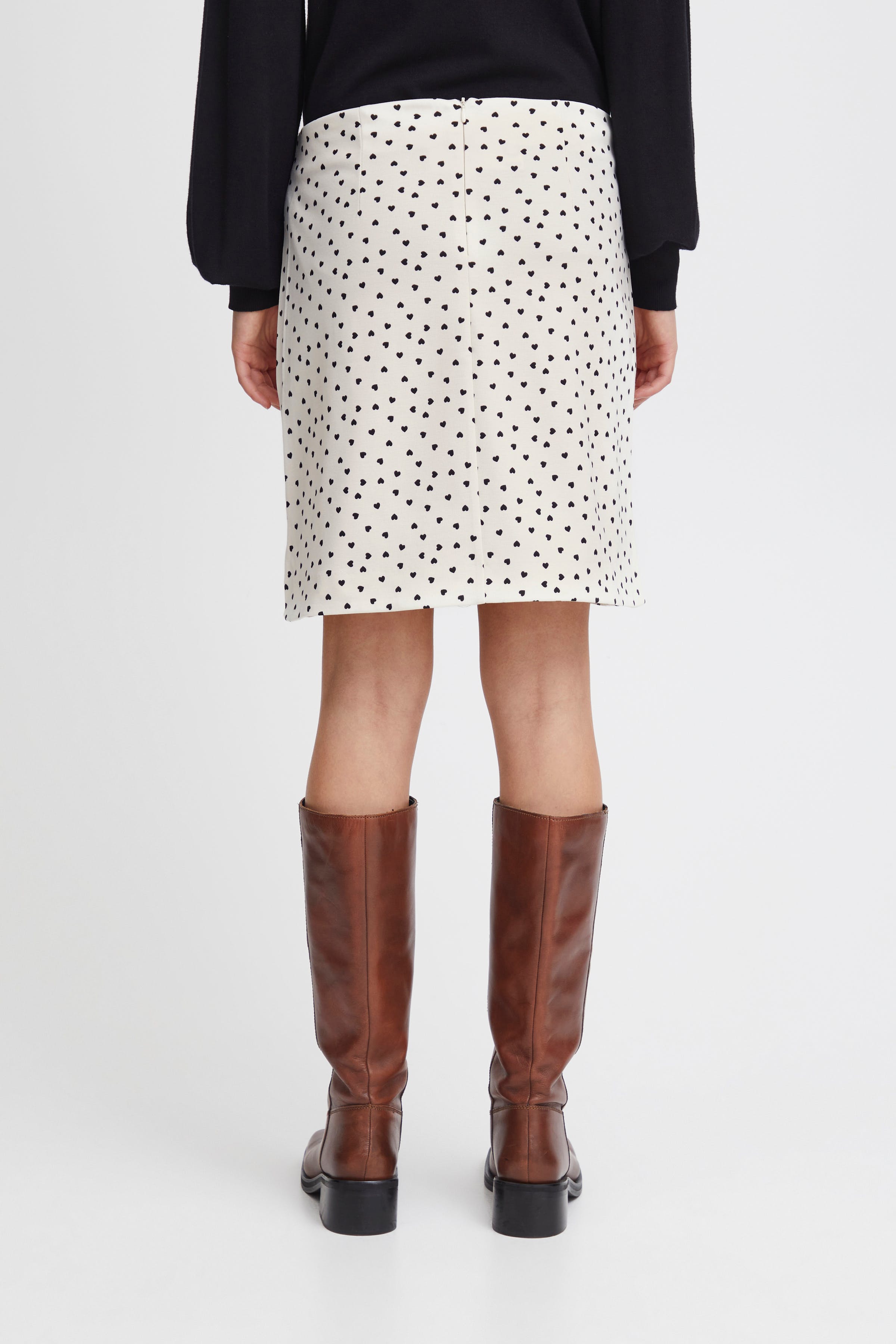 IHKATE Rock LOOKBOOK BACK 20120505-202741