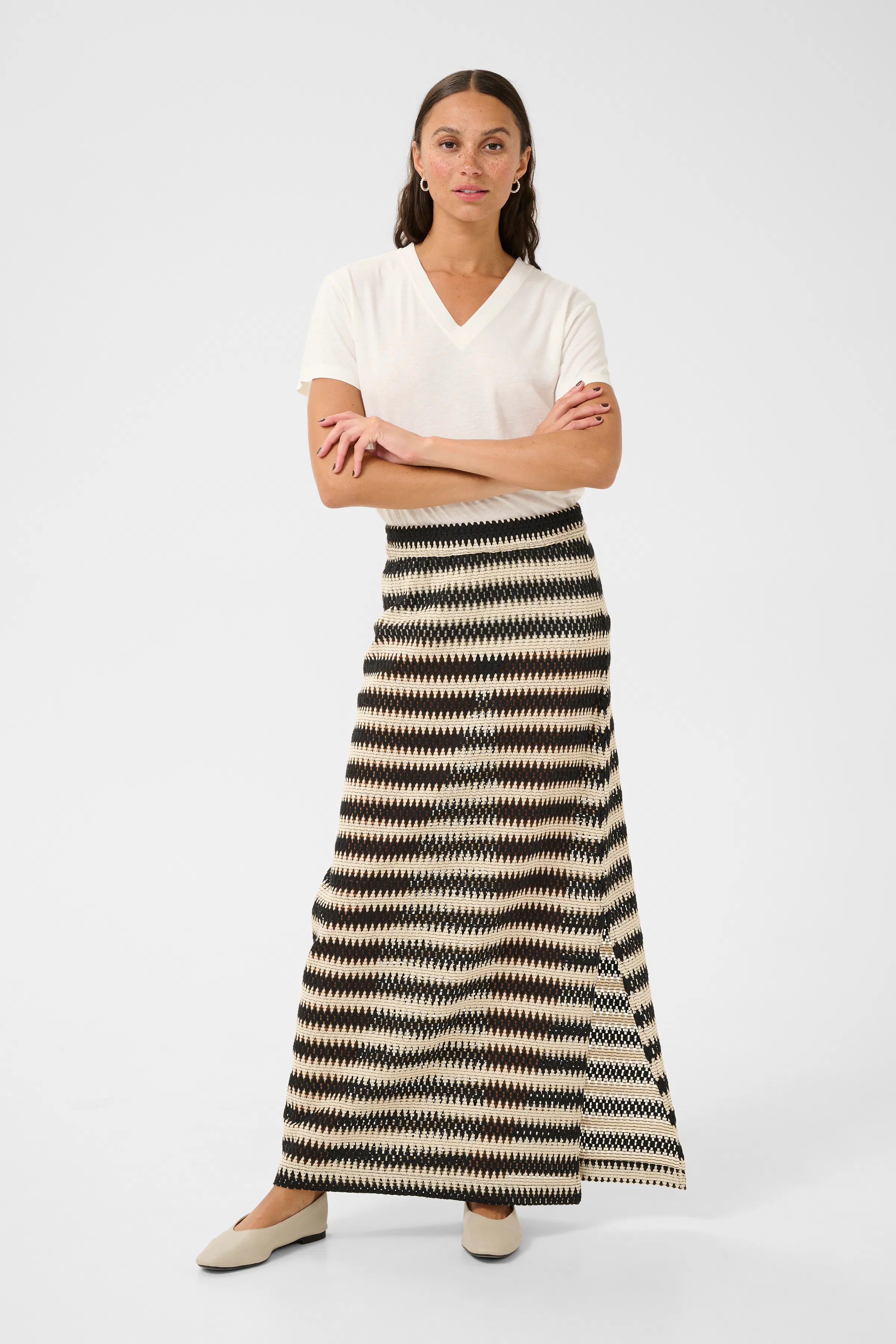 KAmolin Skjørt LOOKBOOK FRONT 10509898-107418