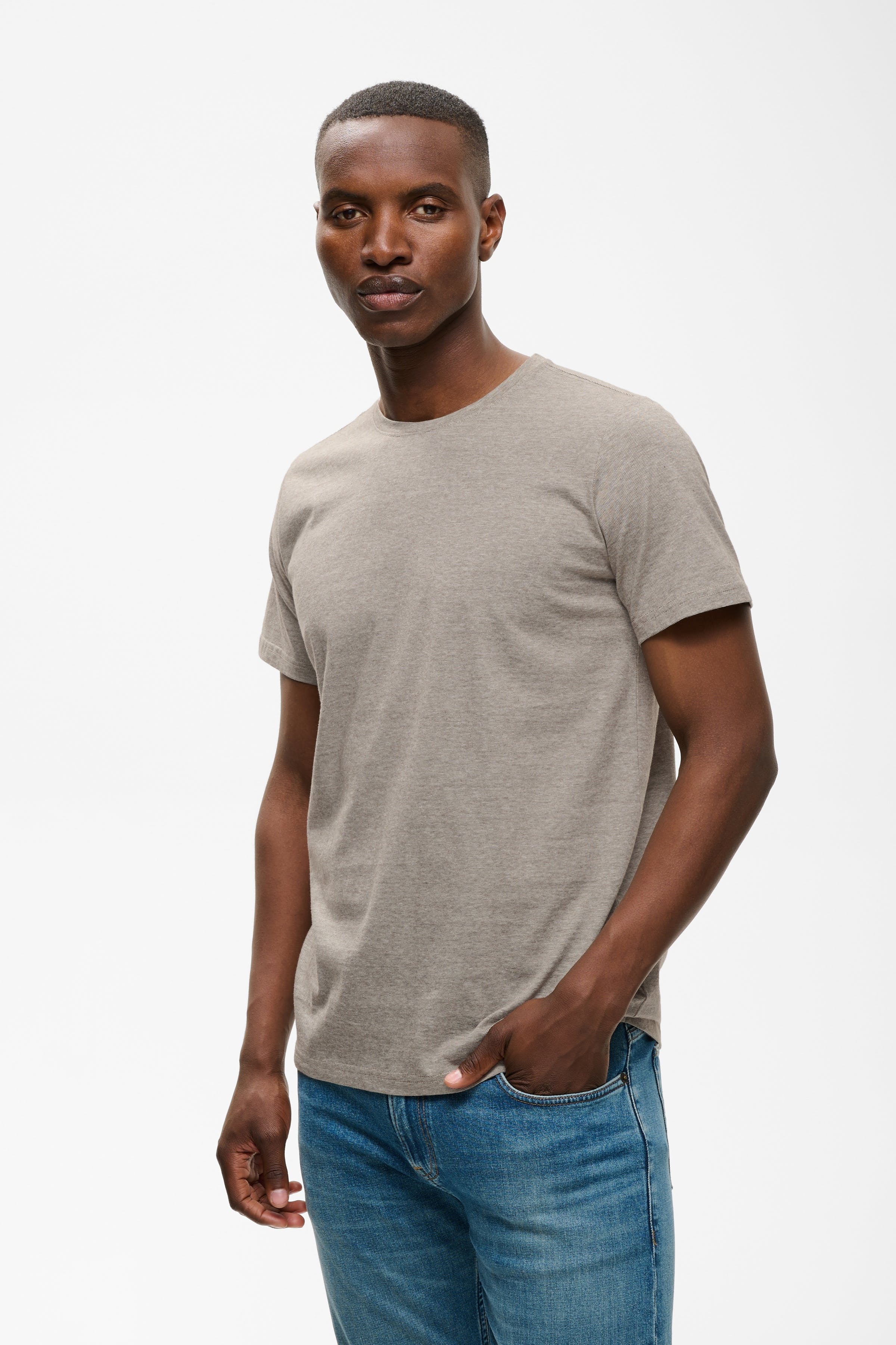 Jermane T-shirt LOOKBOOK FRONT 30203907-190812
