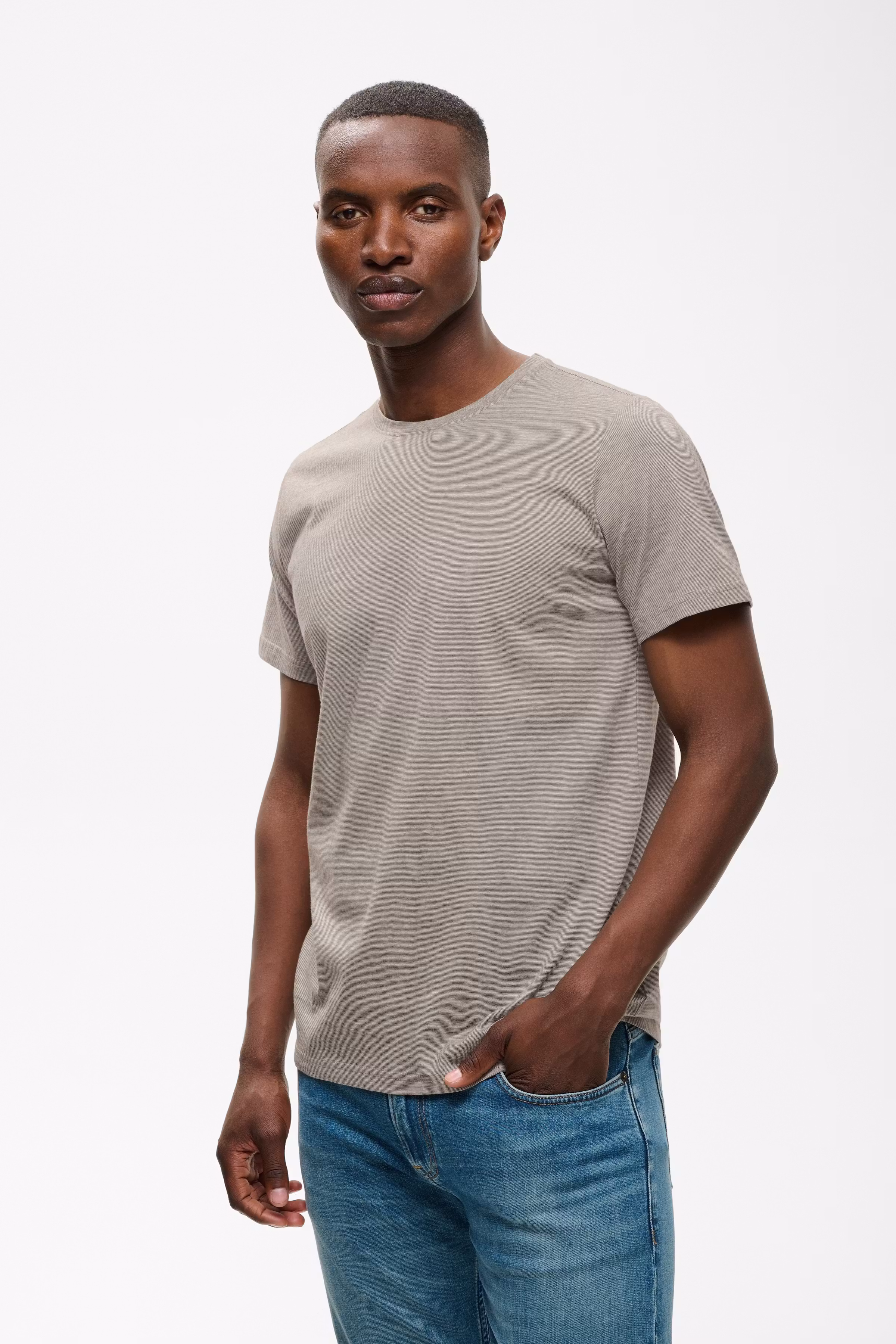 Jermane T-shirt LOOKBOOK FRONT 30203907-190812