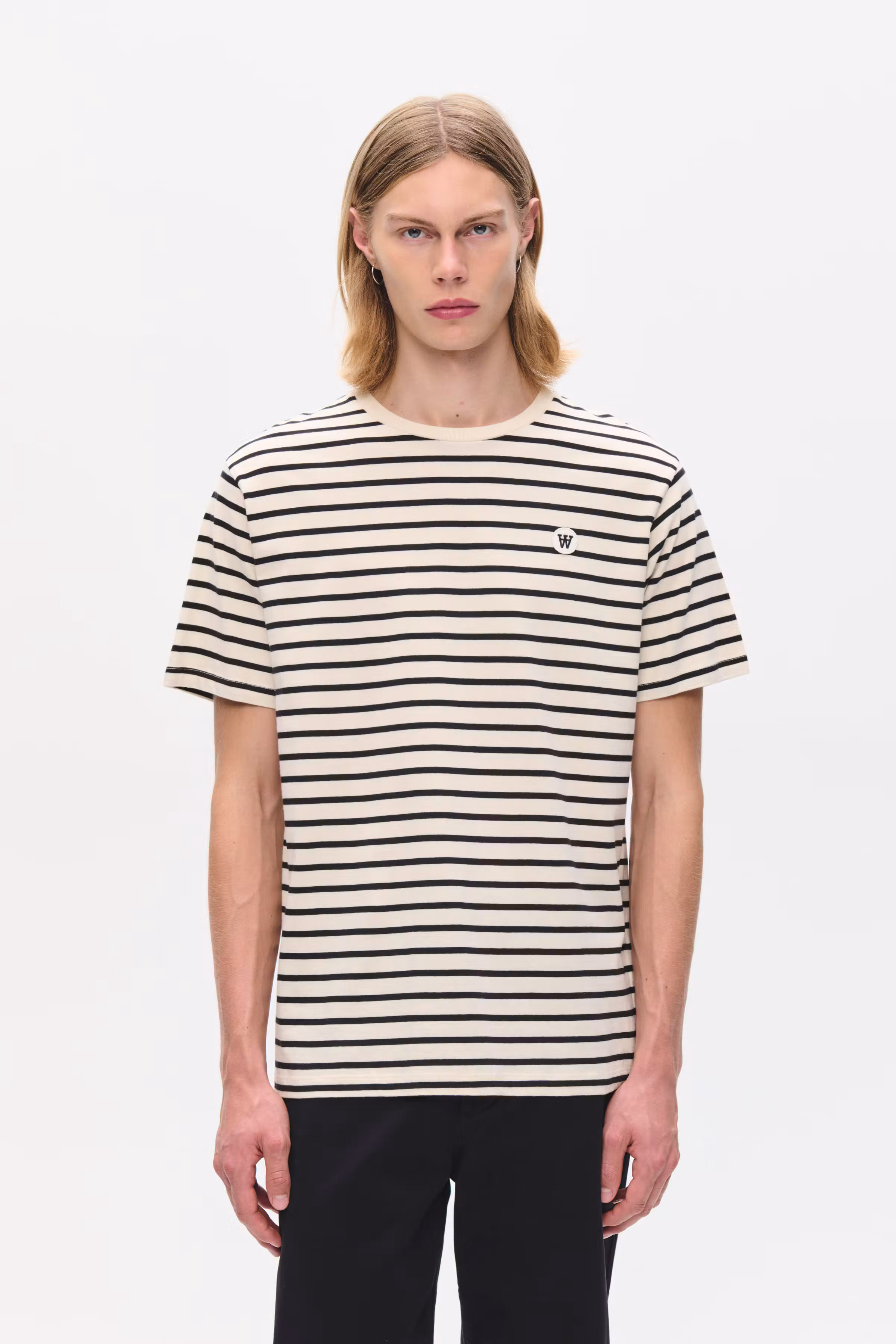 WWAce Stripe T-shirt LOOKBOOK FRONT 30251373-193911