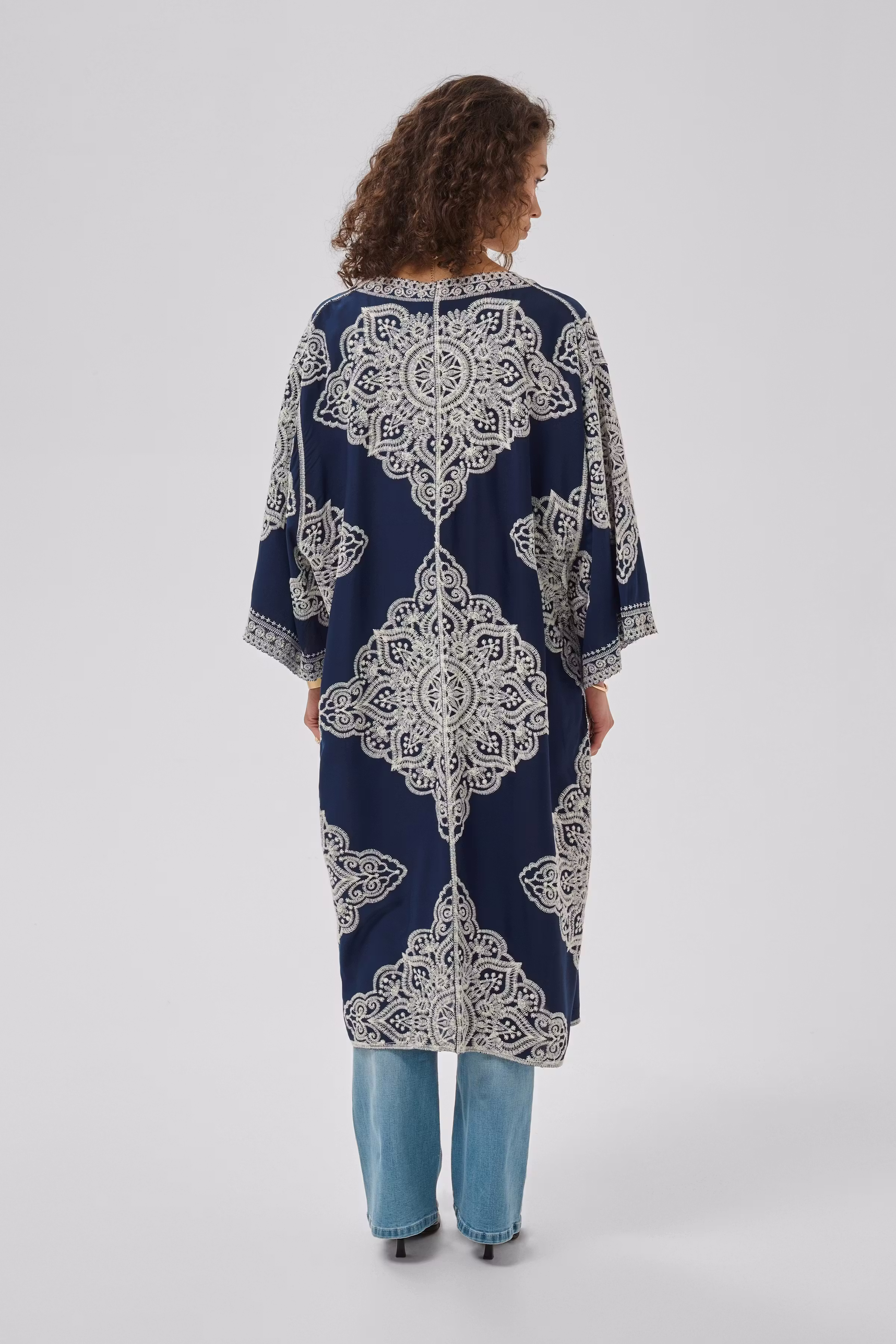 CRTyla Kimono lang LOOKBOOK BACK 10613807-1000079