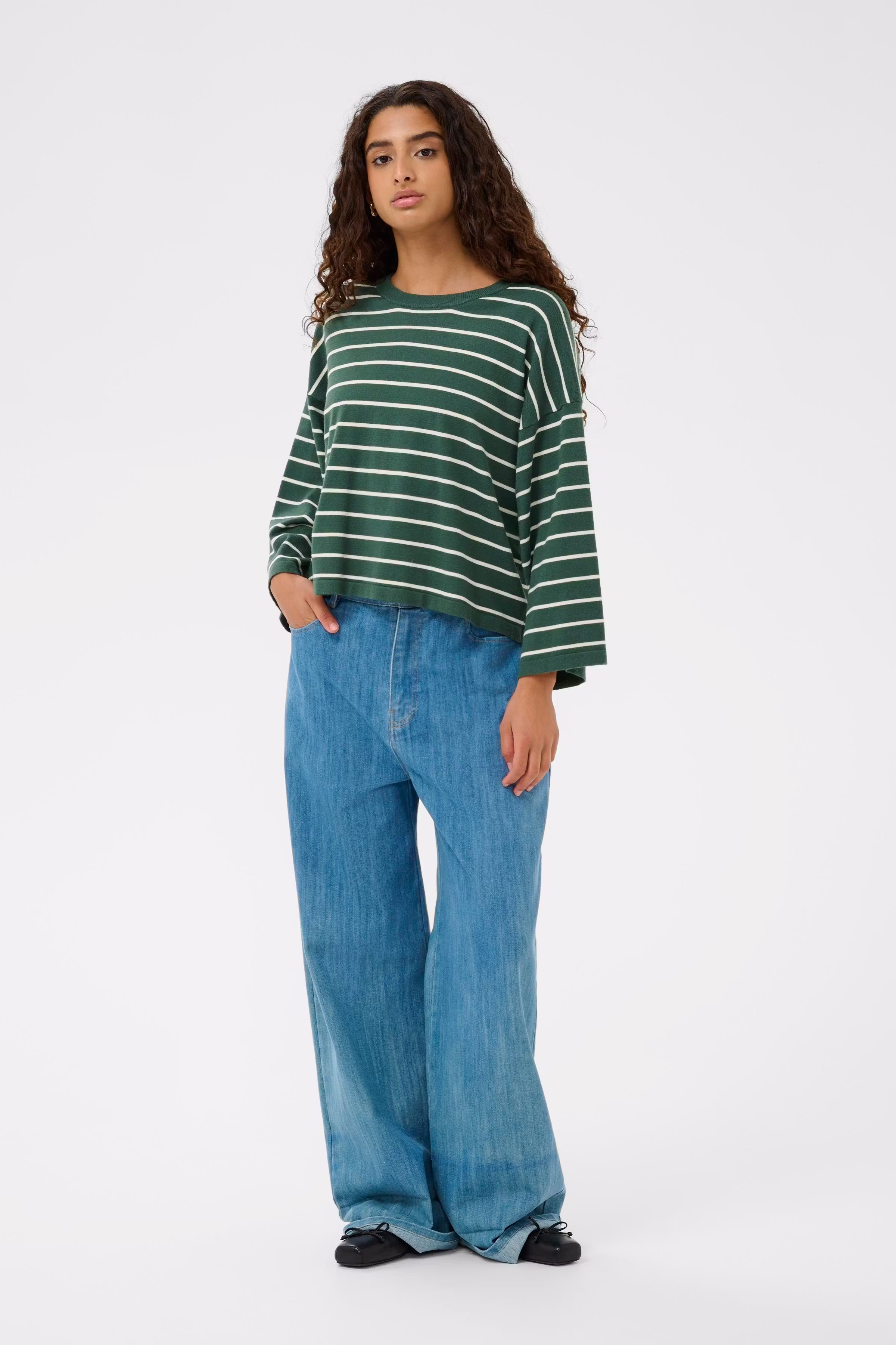 SLSpina Pullover LOOKBOOK FRONT 30408863-304824