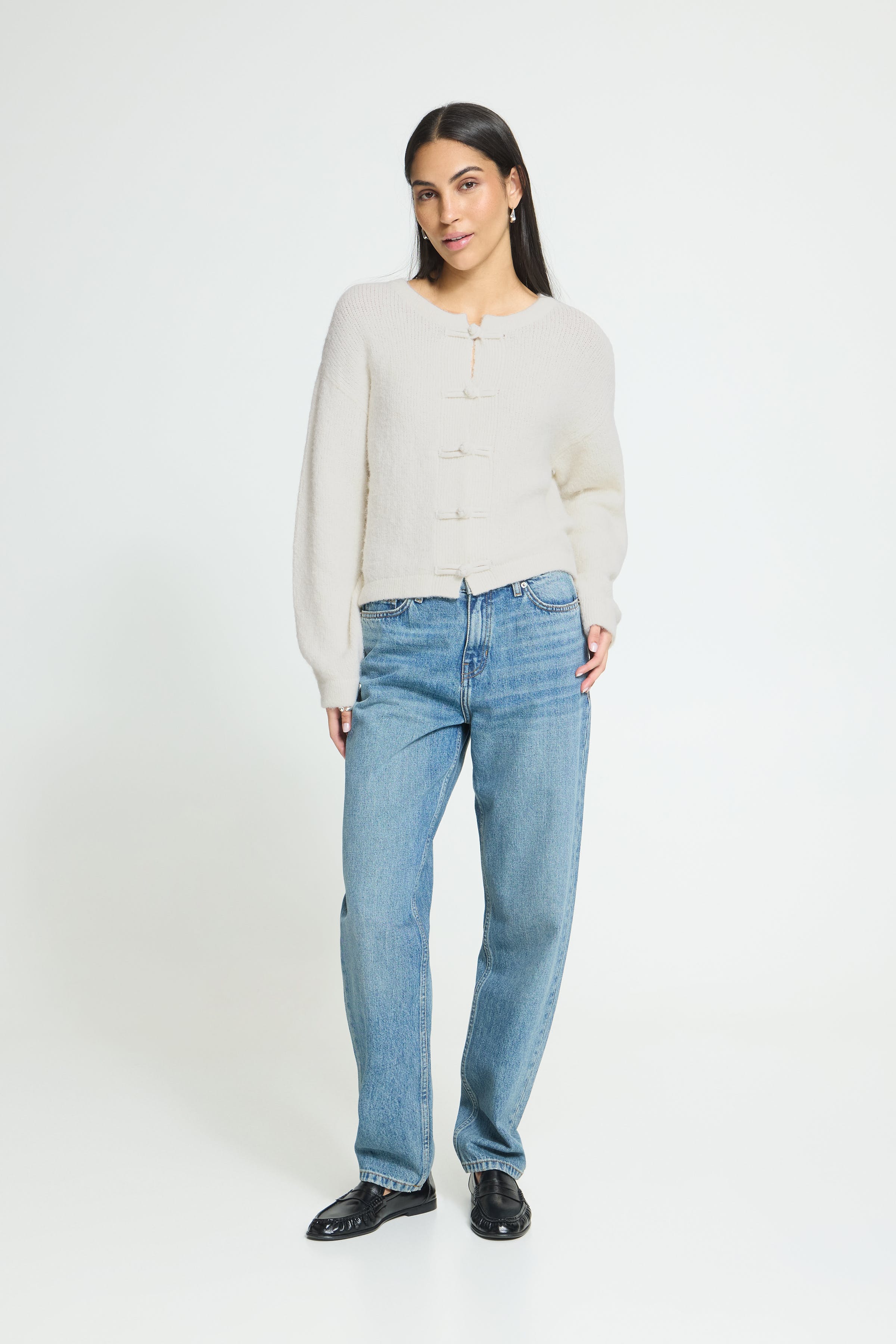 IHANDORA Cardigan LOOKBOOK FRONT 20126830-130905