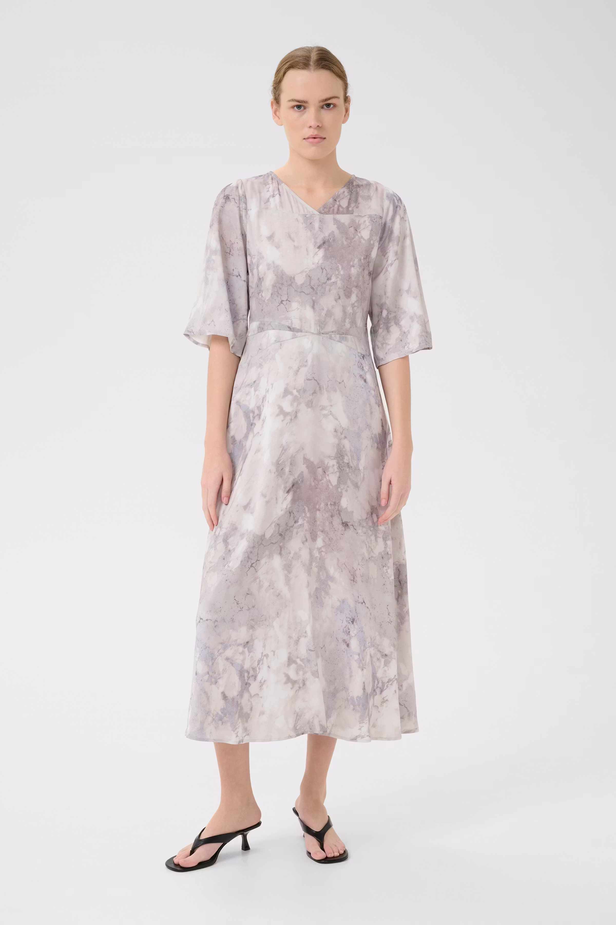 GZmag Jurk LOOKBOOK FRONT 10909874-107238