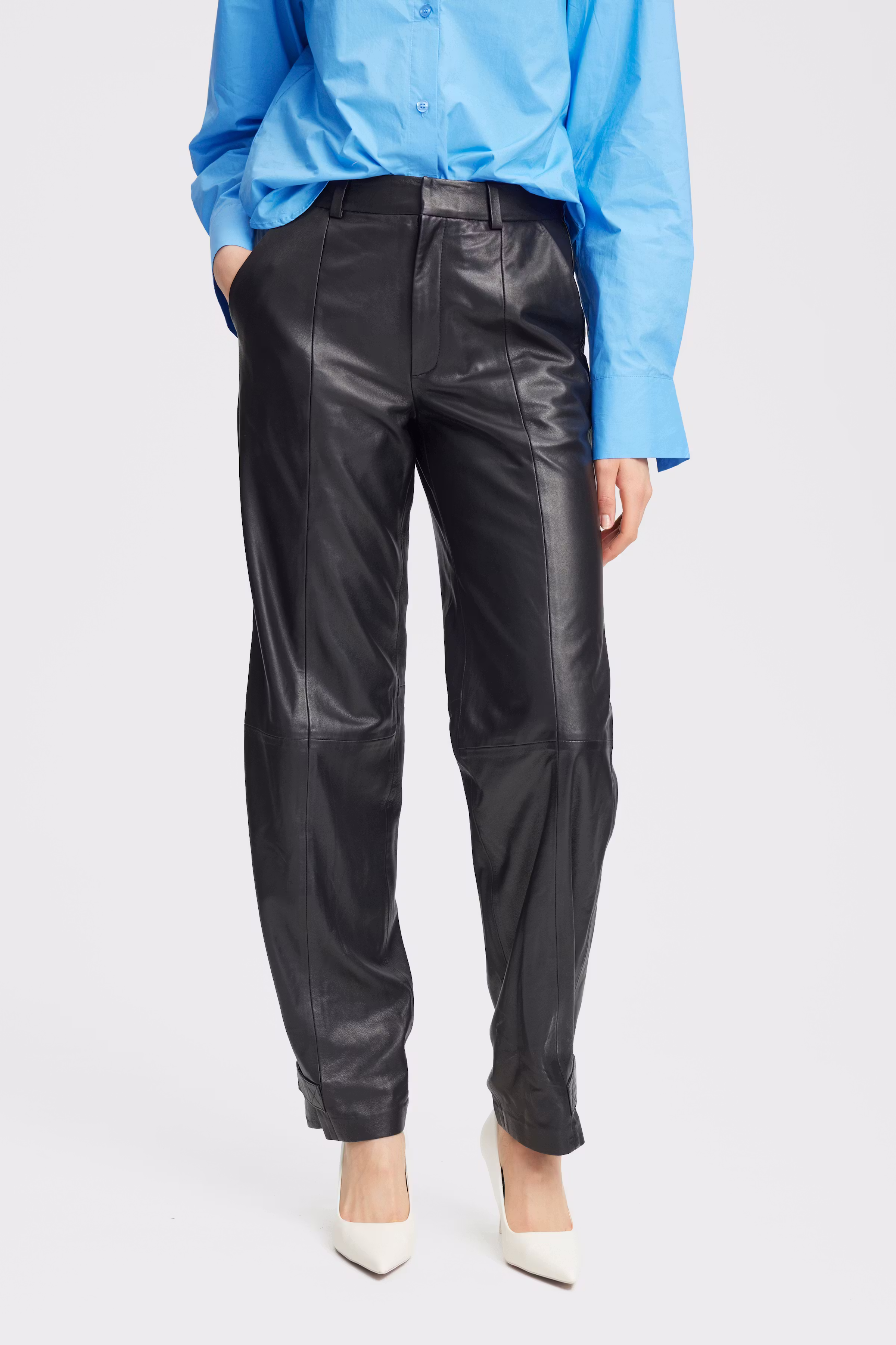 OliviGZ Leather trousers LOOKBOOK FRONT 10908763-100017