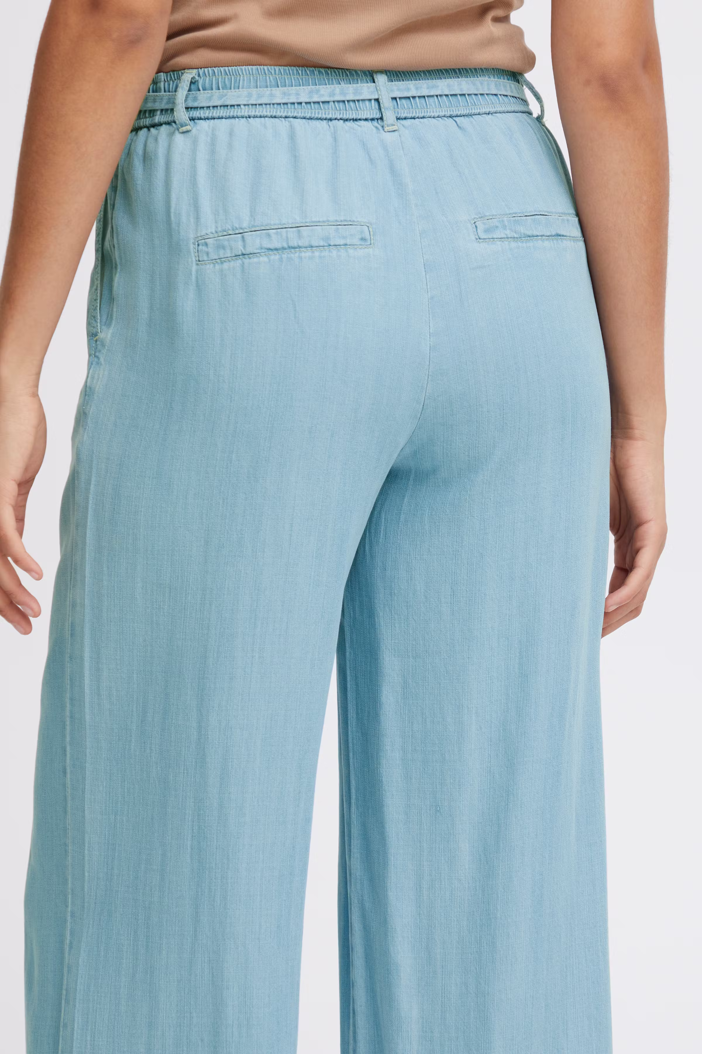 BYLANA Bukser LOOKBOOK DETAIL 20814504-200460