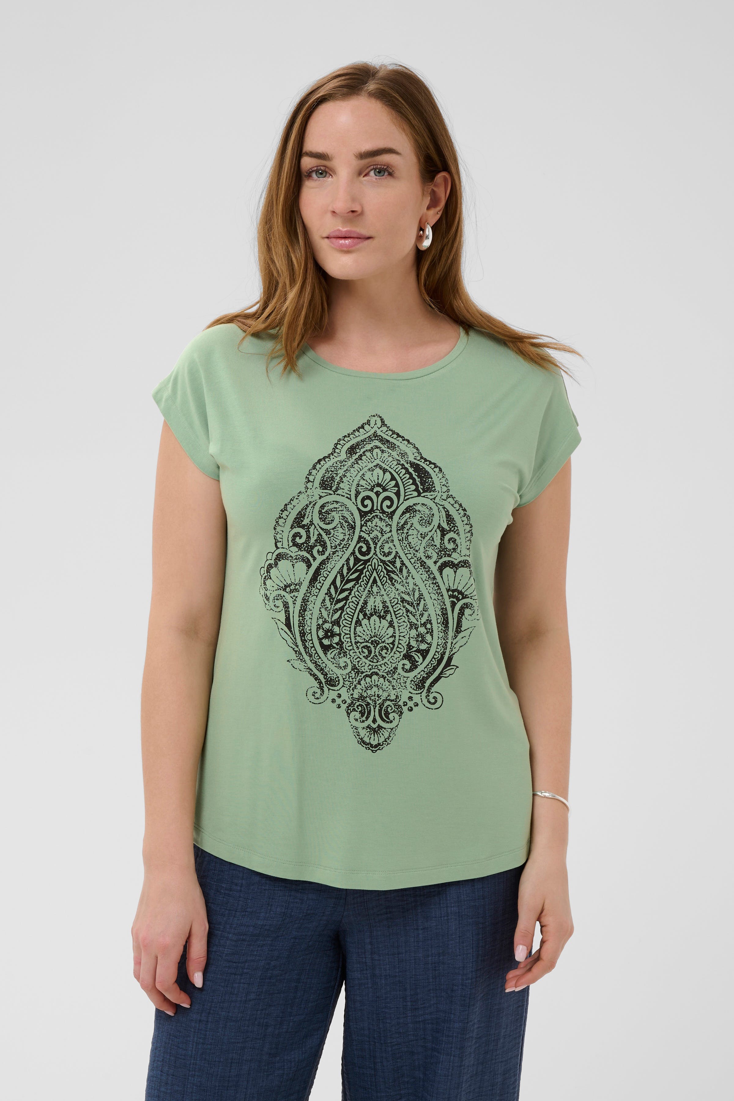 BPzally T-shirt LOOKBOOK FRONT 40200072-165810