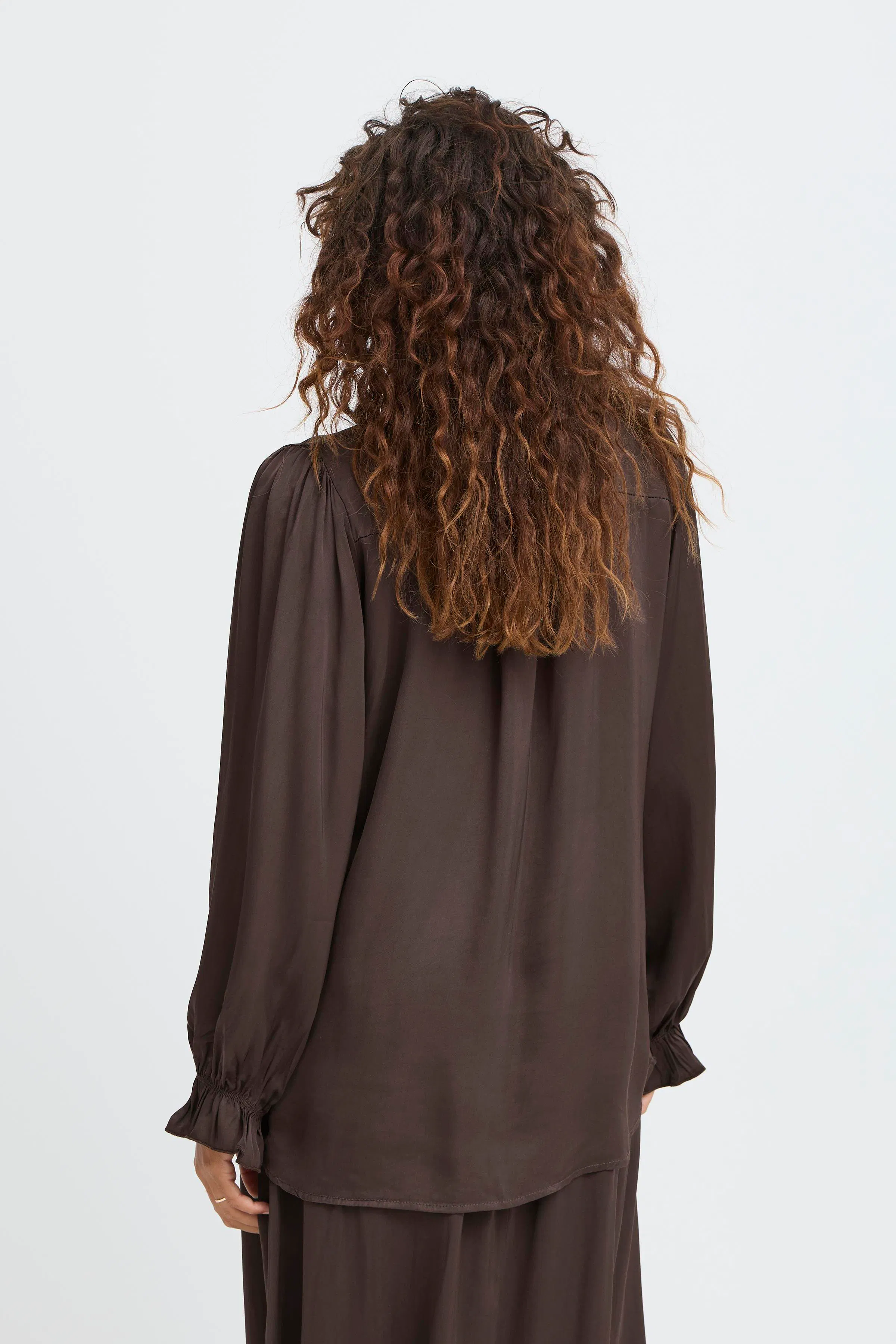 SBOLIVIA Bluse LOOKBOOK BACK 22101102-191109
