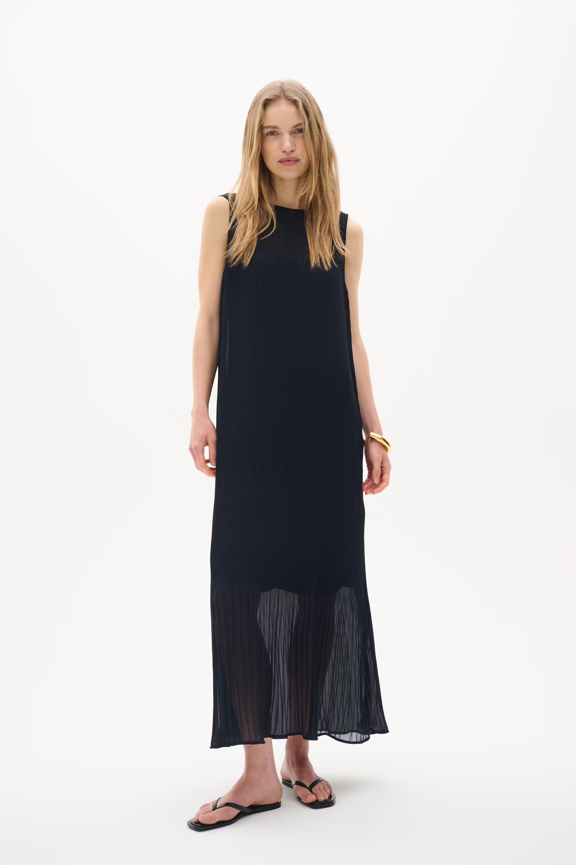 FinleyIW Kjole LOOKBOOK FRONT 30110426-300005