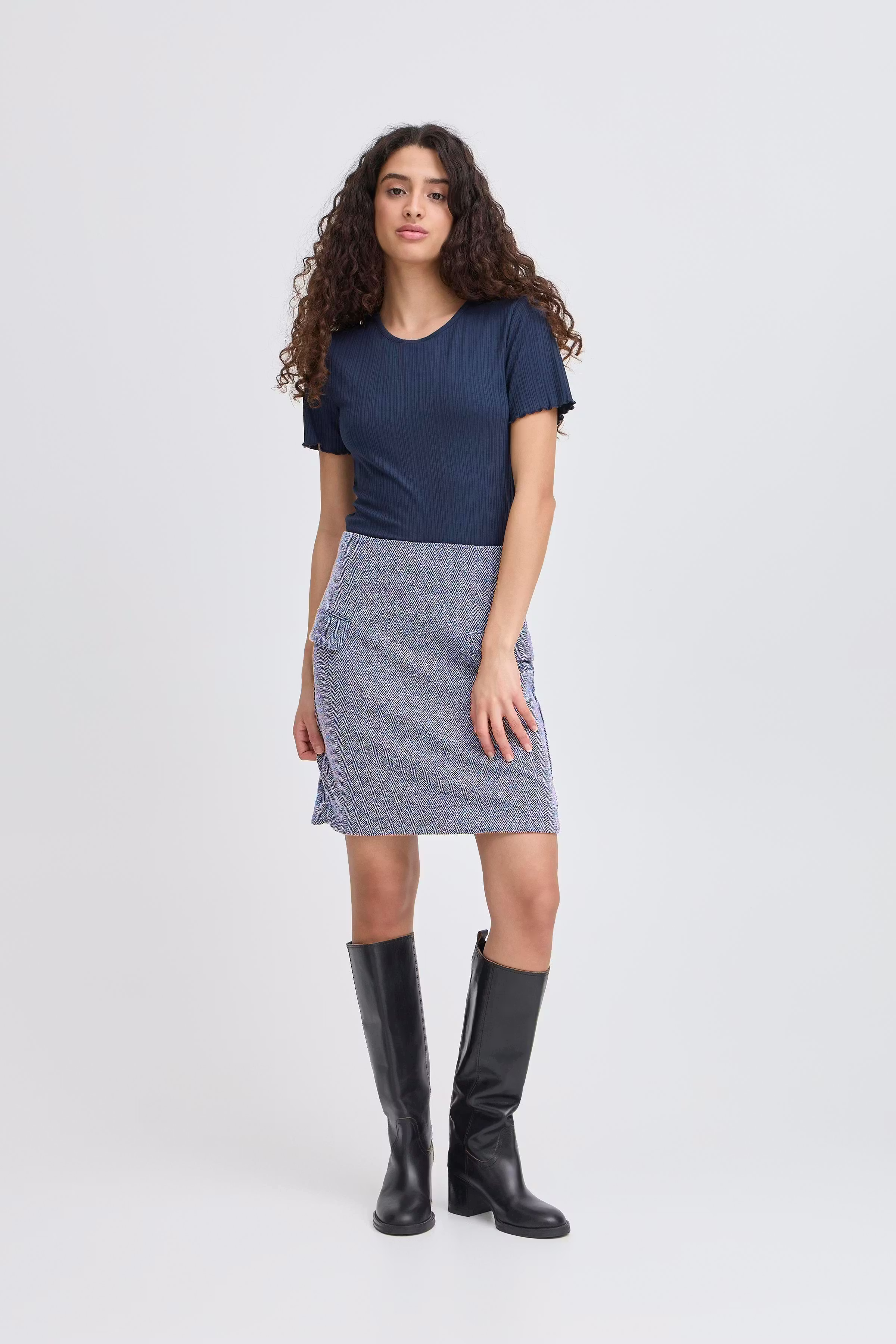 IHKATE Skjørt LOOKBOOK FRONT 20121603-900000478