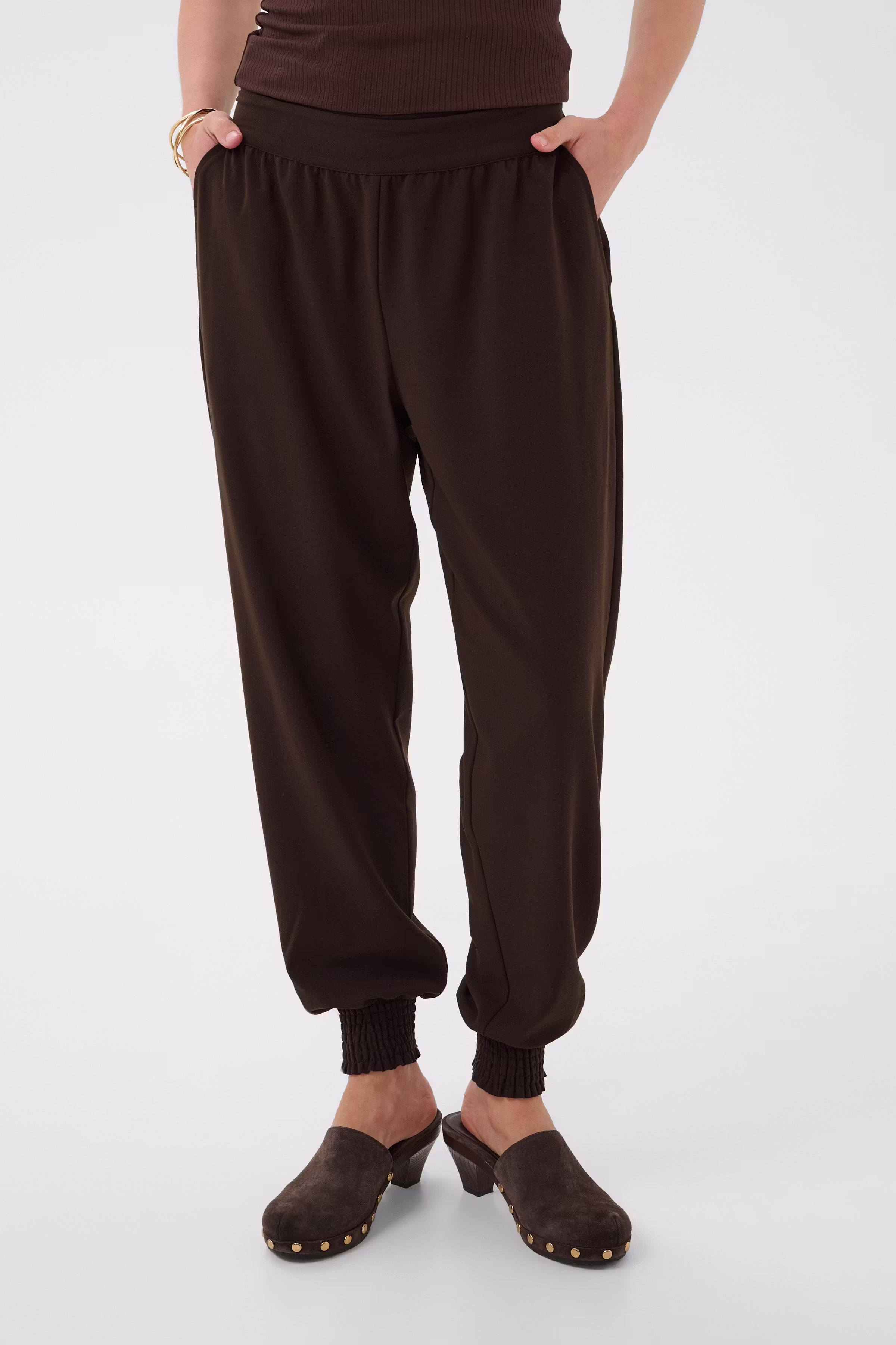 CRCharlott Broek LOOKBOOK FRONT 10608712-191016