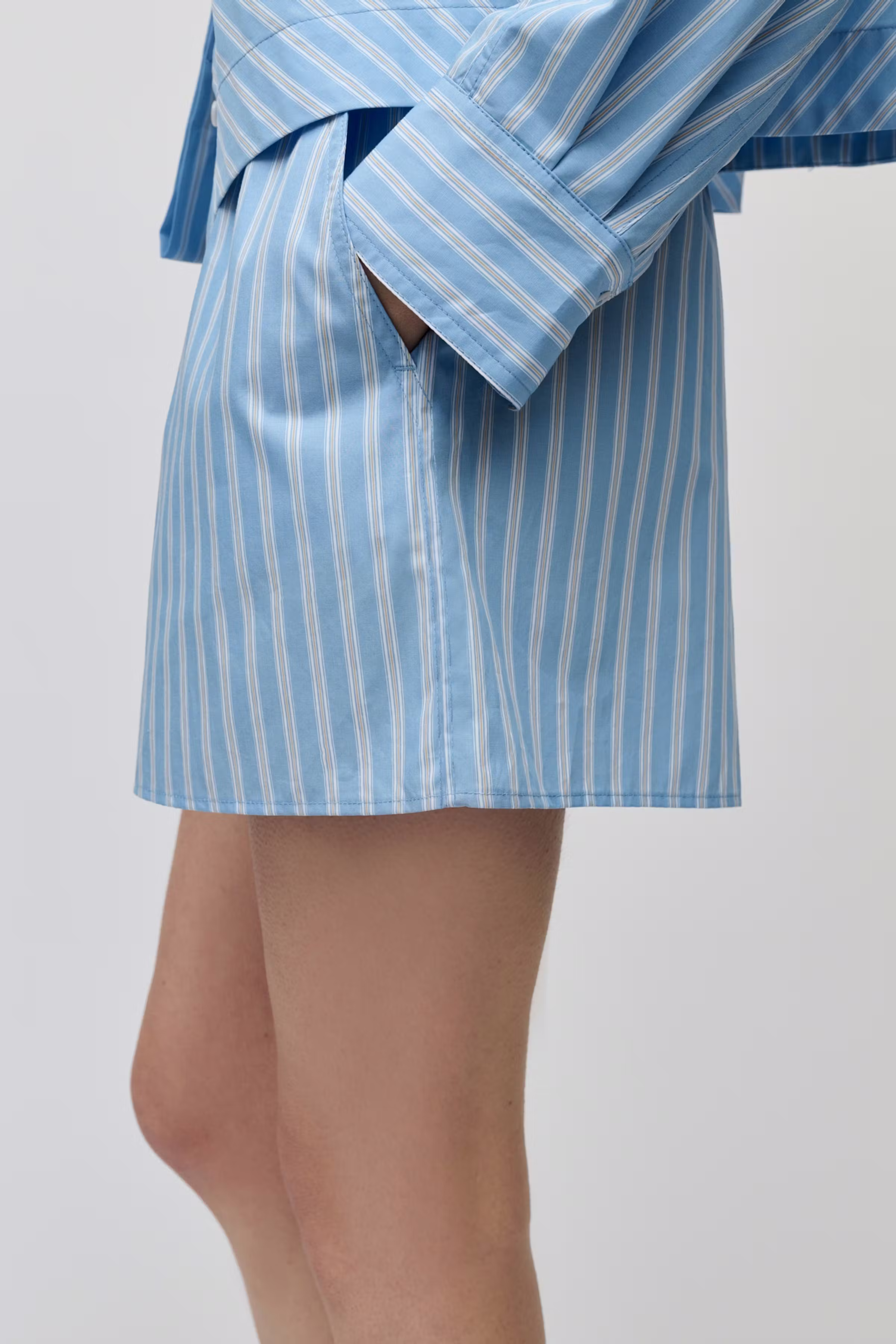 PIPER Shorts LOOKBOOK DETAIL 30600521-MC2152