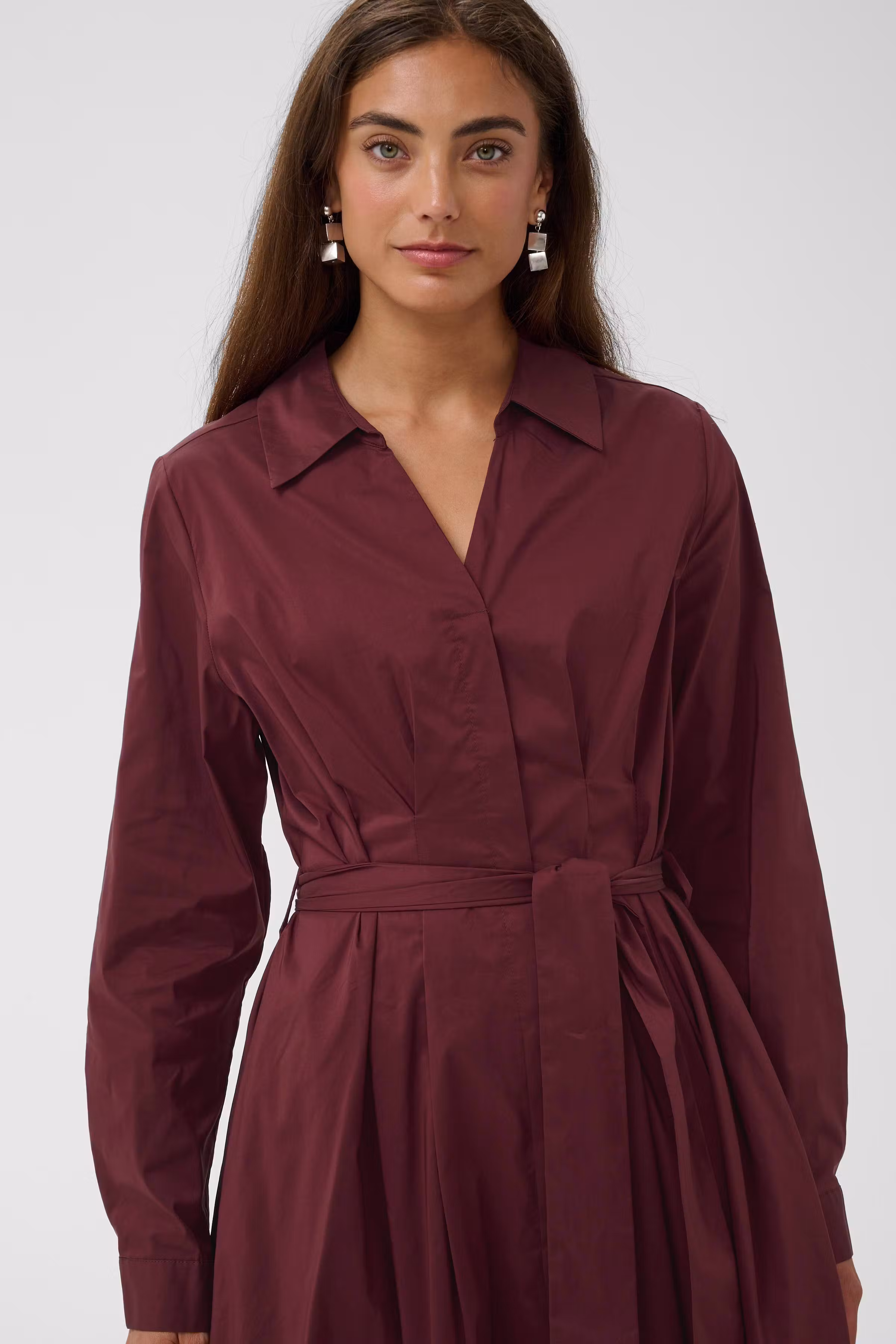 CUelna Kleid LOOKBOOK DETAIL 50112298-191526