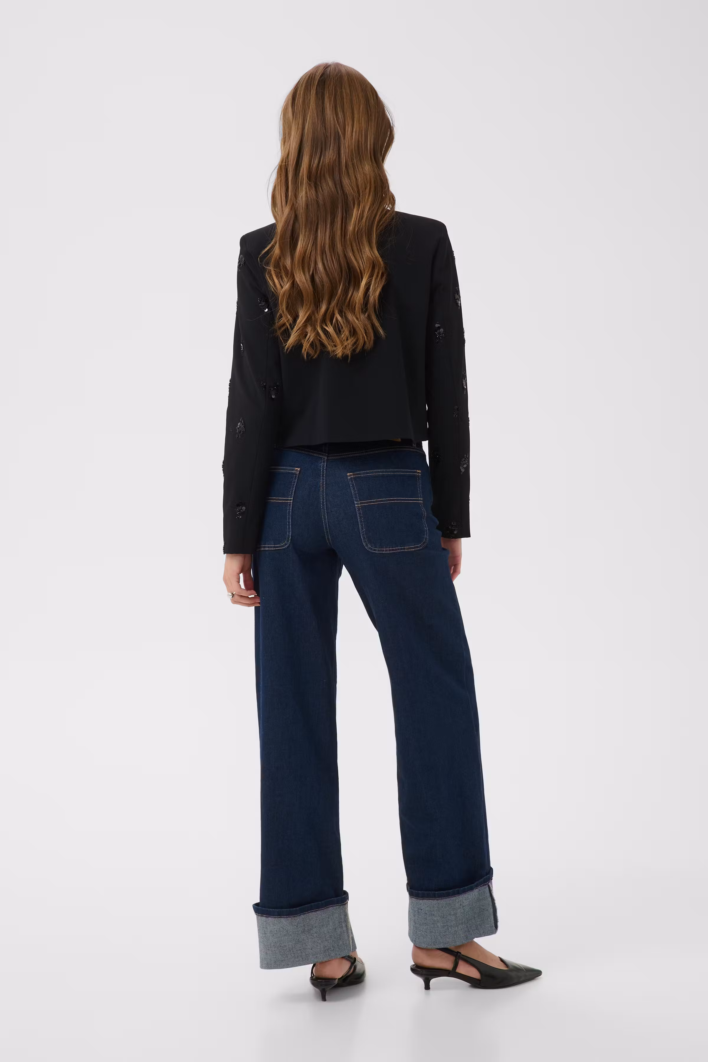 KAvally Blazer LOOKBOOK BACK 10512465-100121