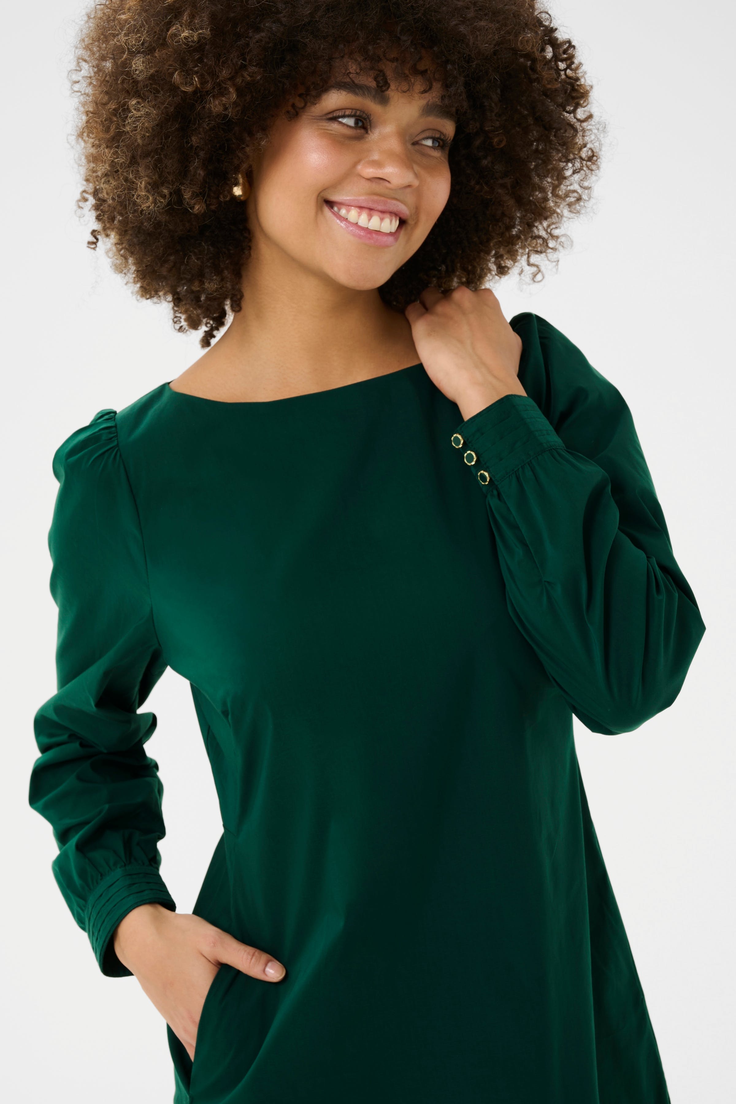 CUbeate Jurk LOOKBOOK DETAIL 50111419-195220