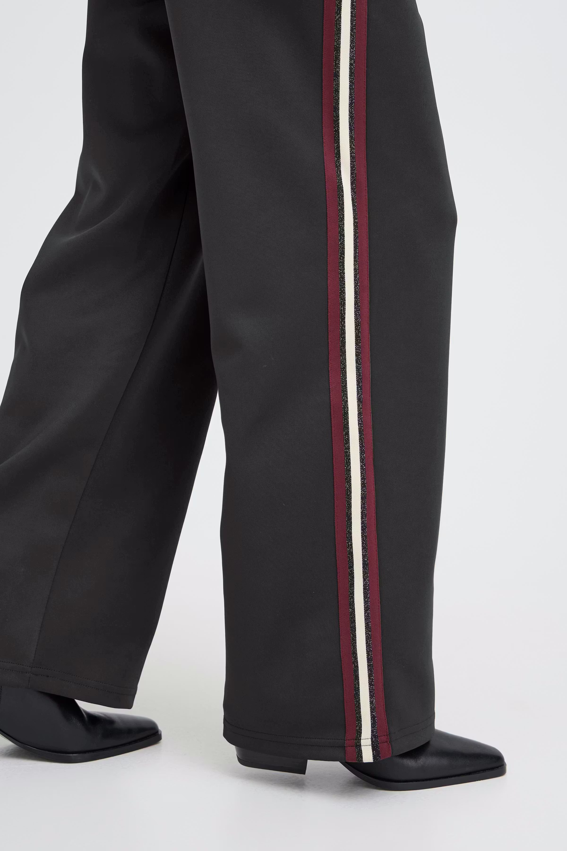 PZVIVIAN Trousers LOOKBOOK DETAIL 50209245-193911