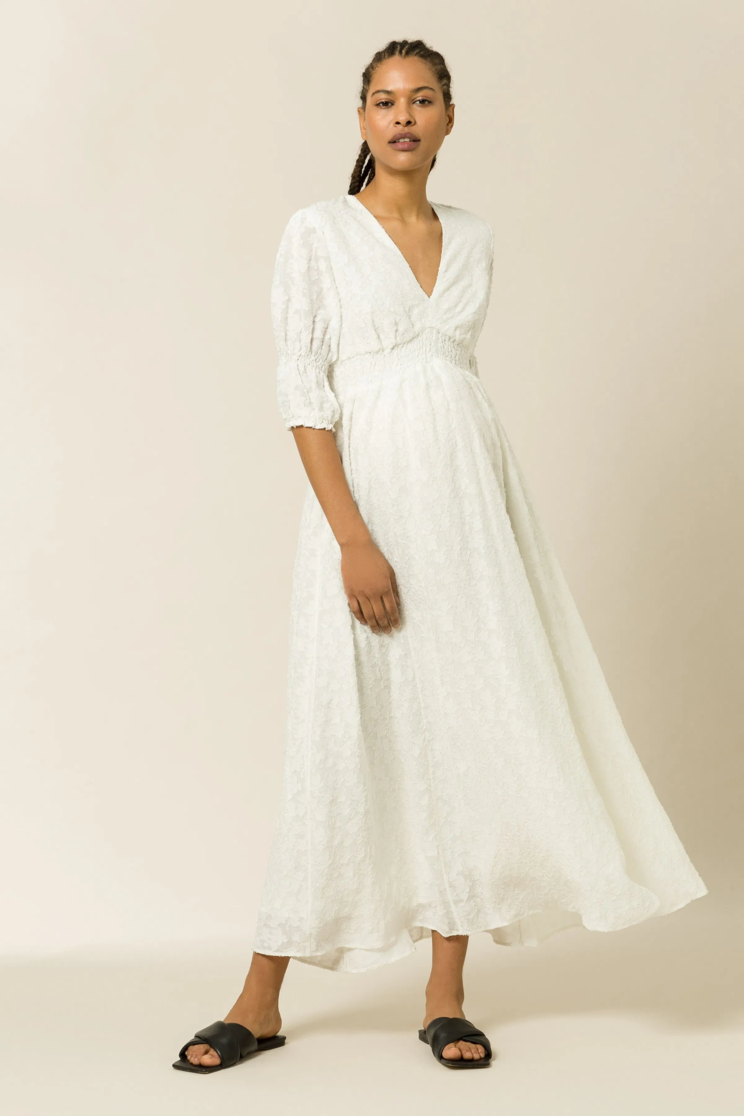 IOMARCIE Dress LOOKBOOK FRONT 30600201-WH010