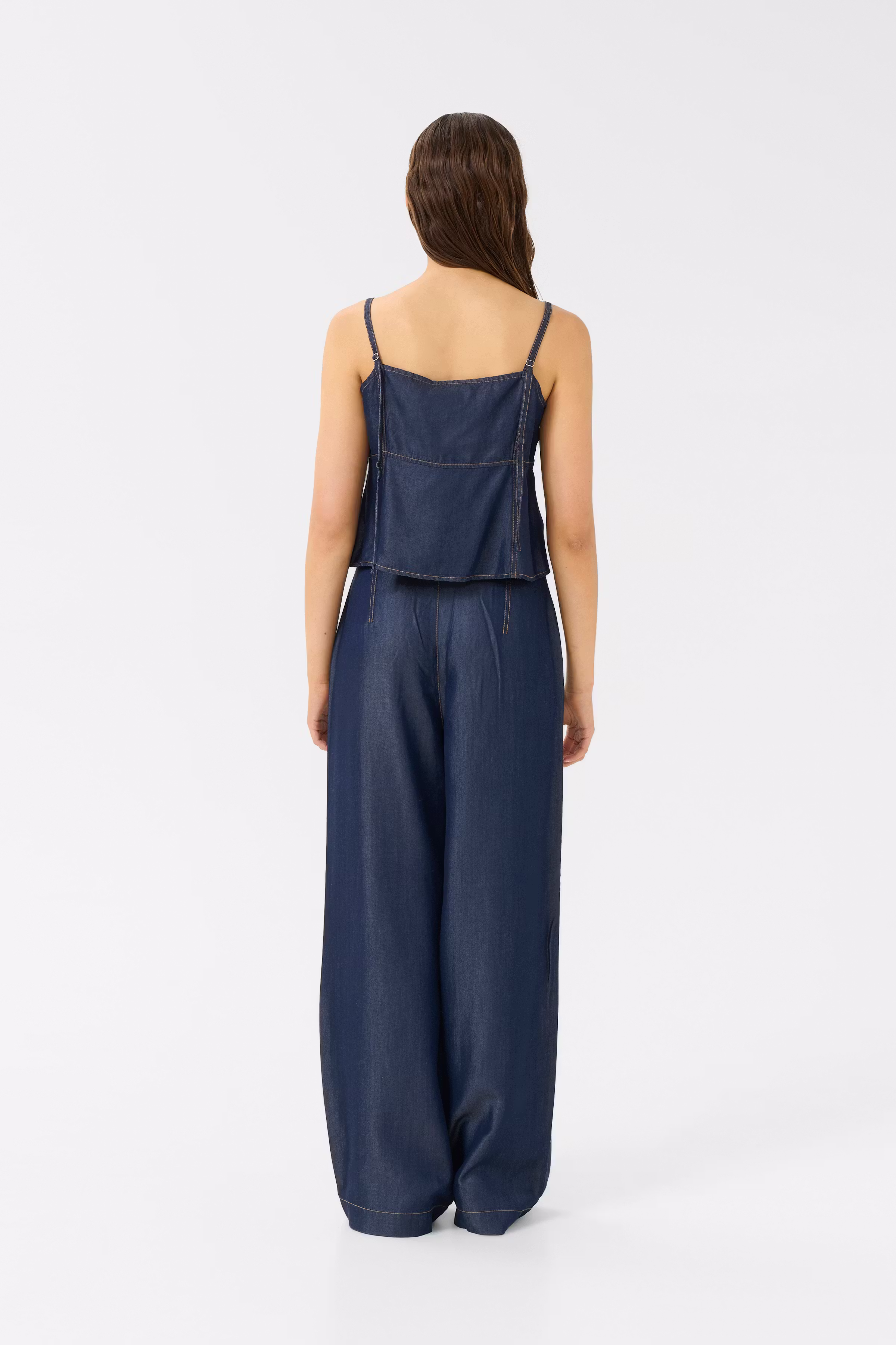 GZnia Top LOOKBOOK BACK 10910376-107762