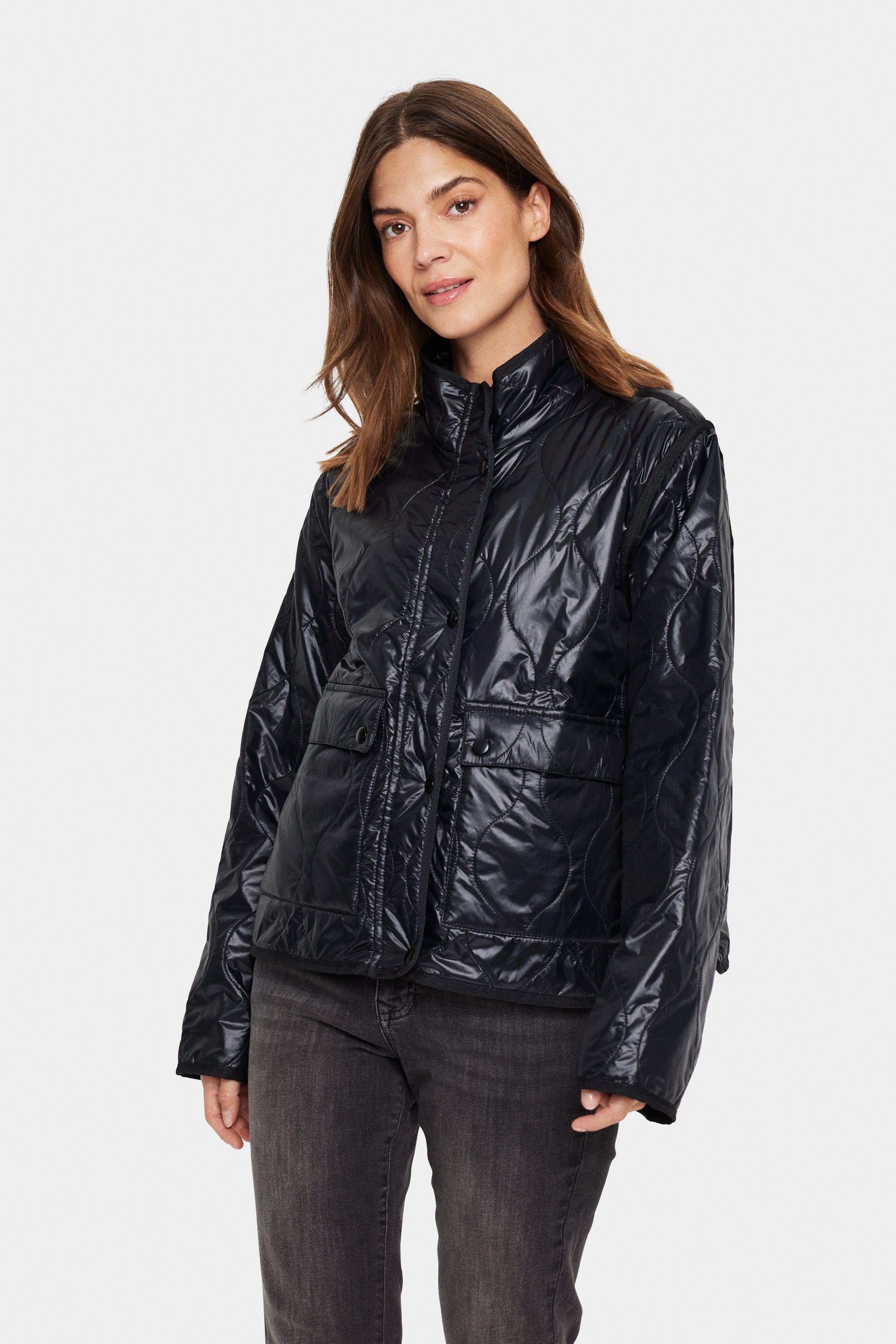 IlineSZ Yttertøy LOOKBOOK FRONT 30513644-193911