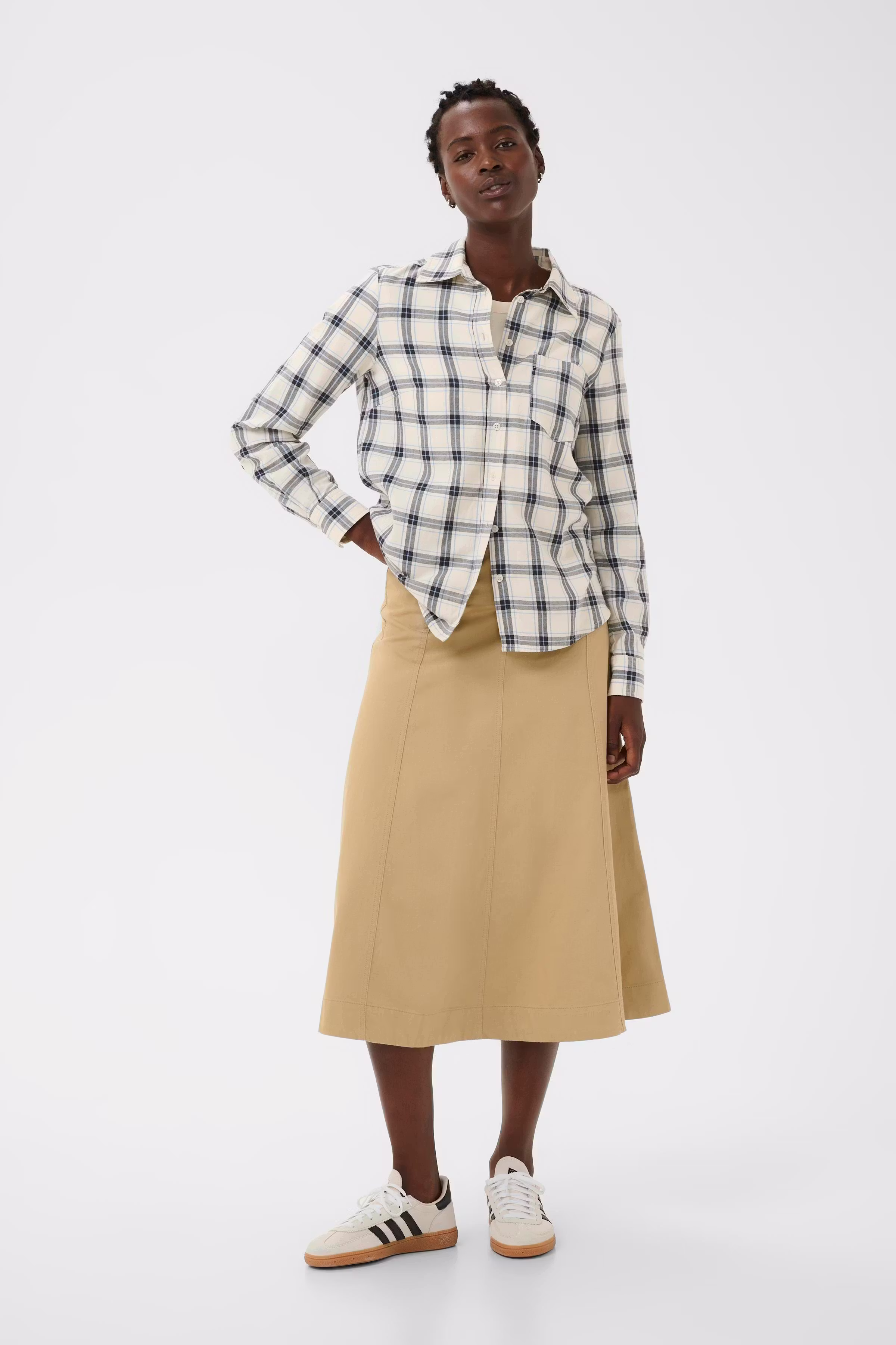 YanaPW Skjorta LOOKBOOK FRONT 30310281-304552