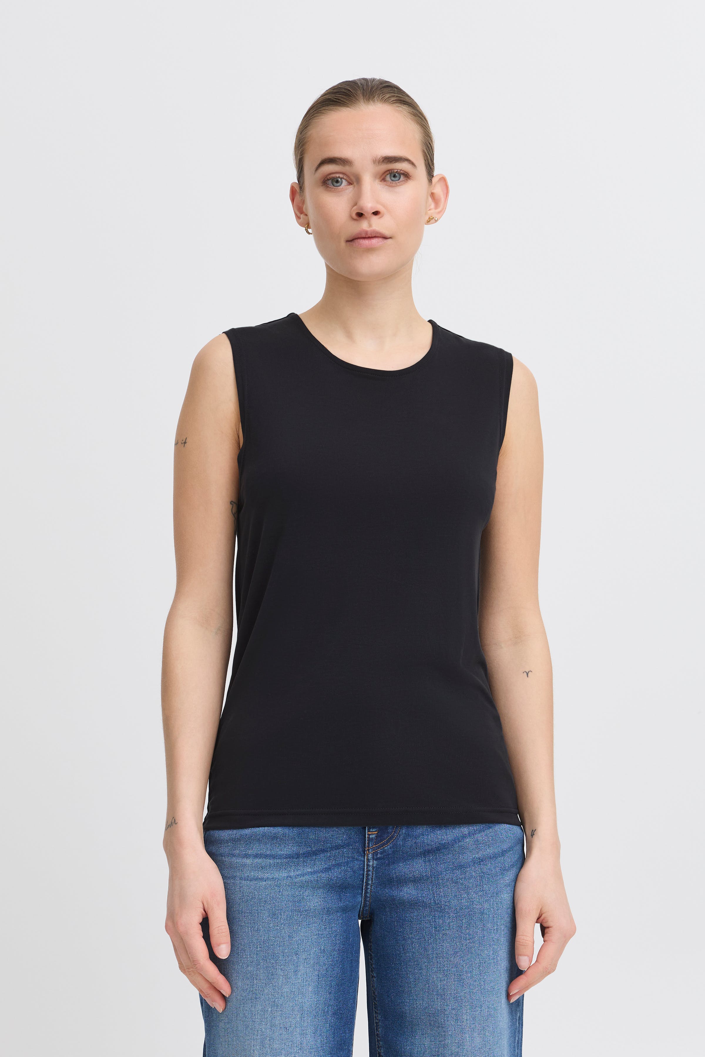 IHOPANNY Mouwloos shirt LOOKBOOK FRONT 20123033-194008