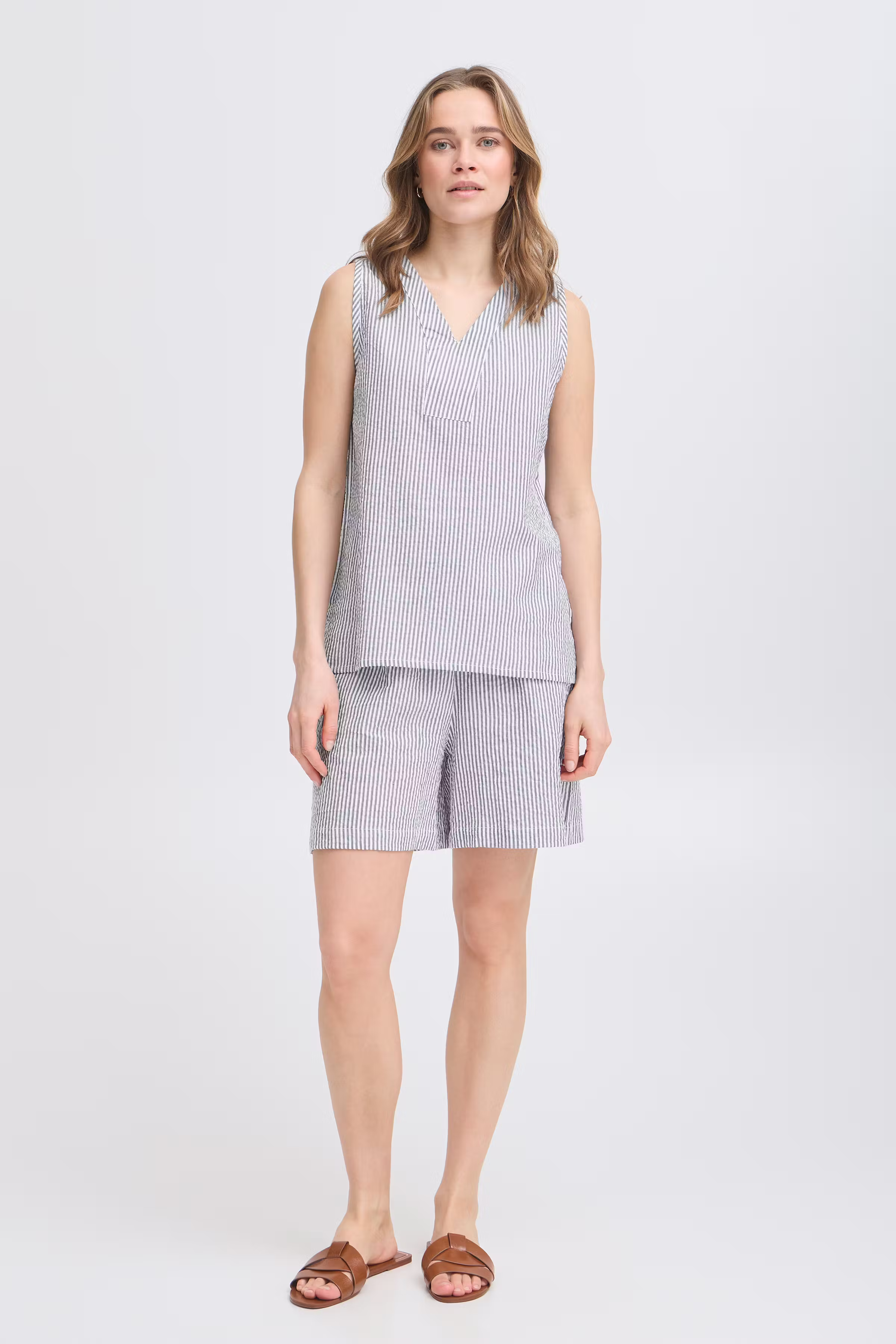 FRCAYLA Top LOOKBOOK FRONT 20616086-205283