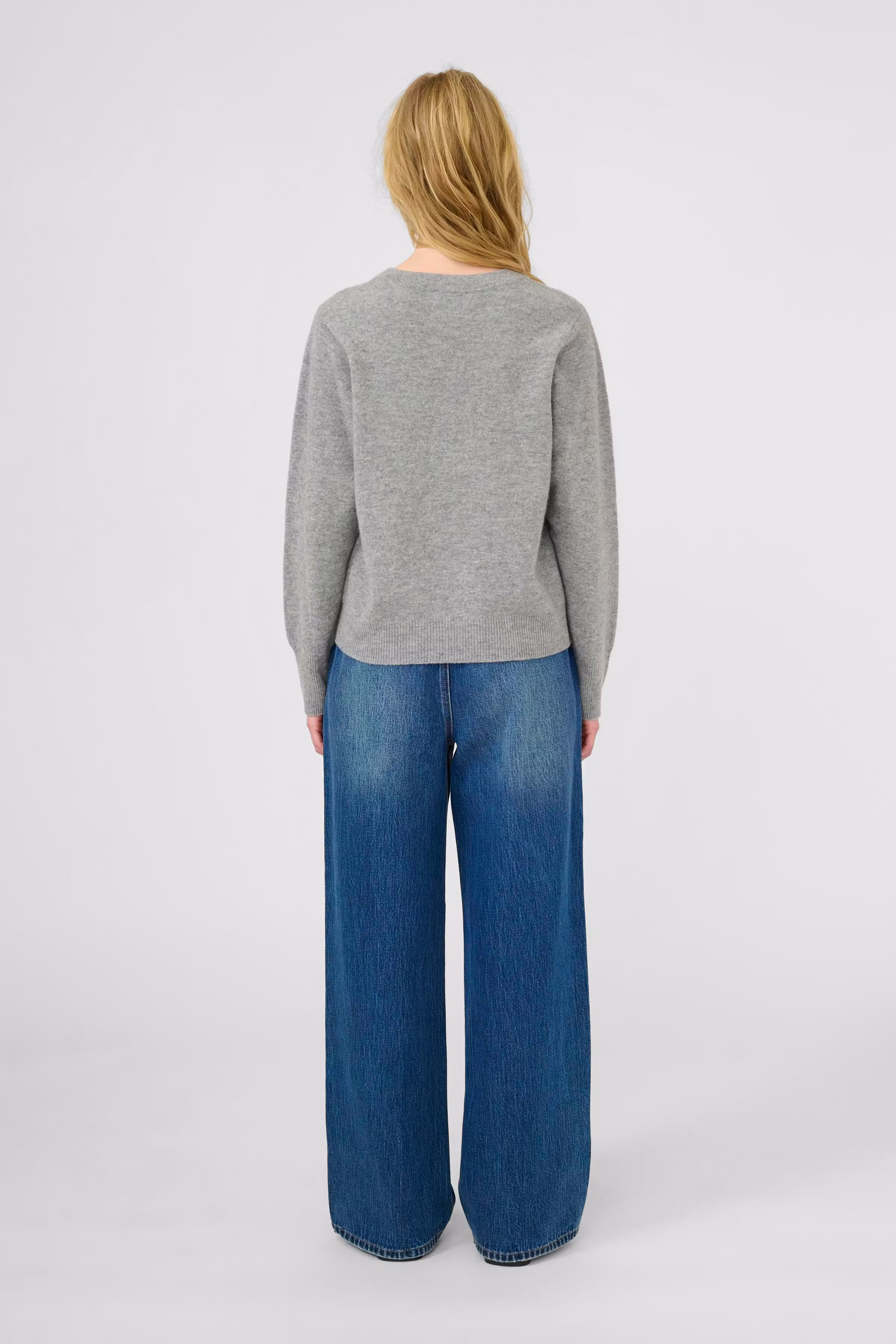 KBAnemone Pullover in 100% wool LOOKBOOK BACK 10105775-103702