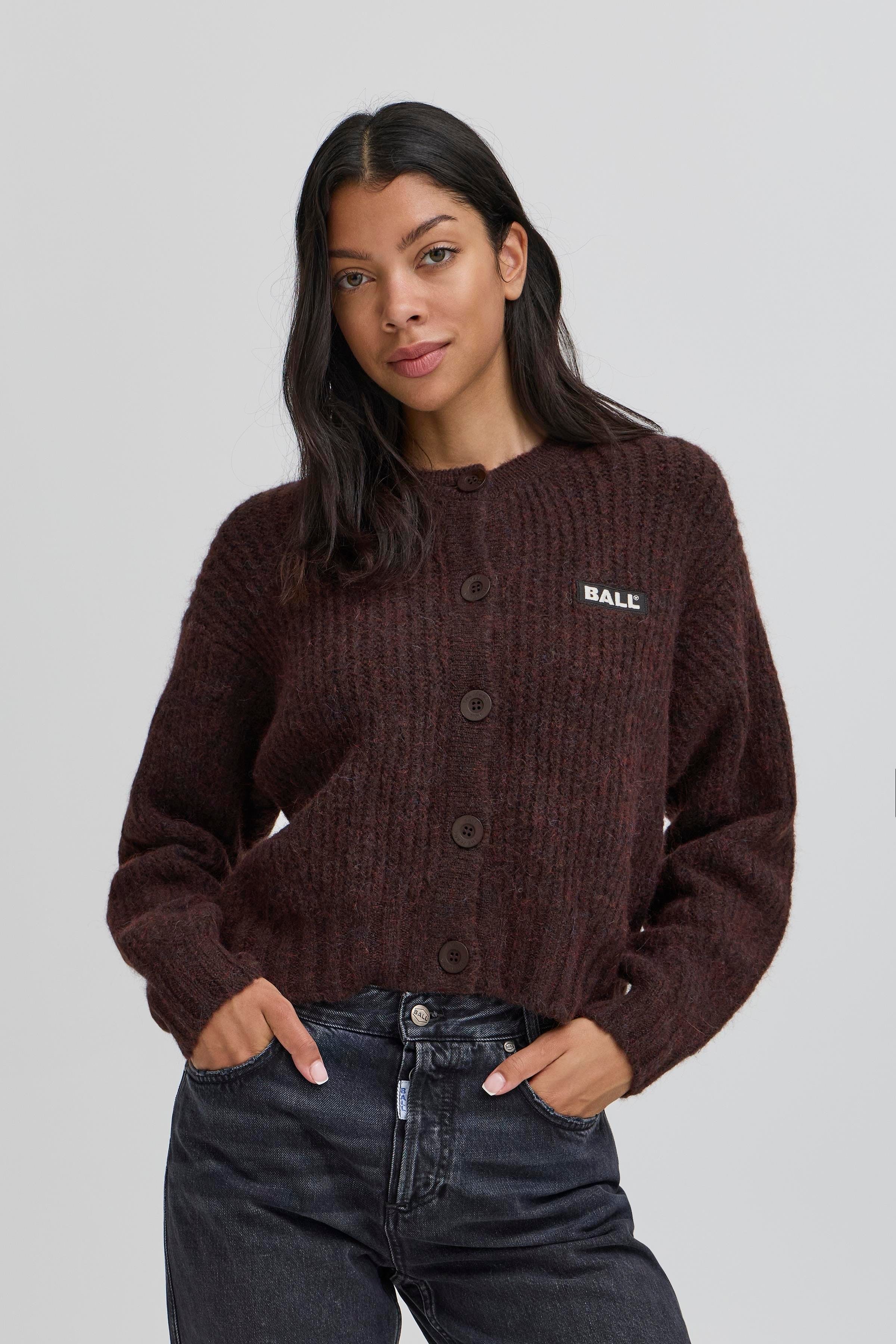 BASTACY Cardigan LOOKBOOK FRONT 50405351-190915