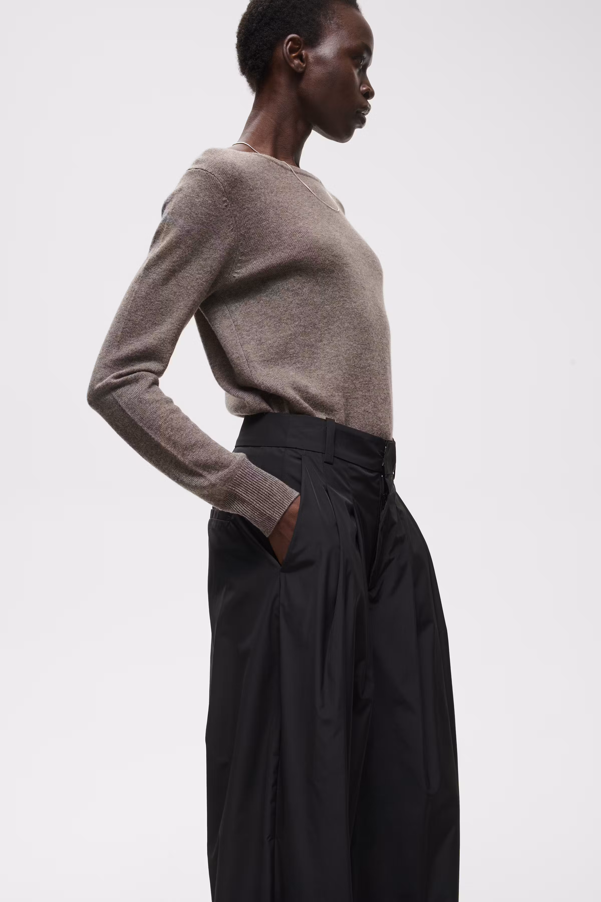 OGATAIW Byxor LOOKBOOK DETAIL 30113095-194008