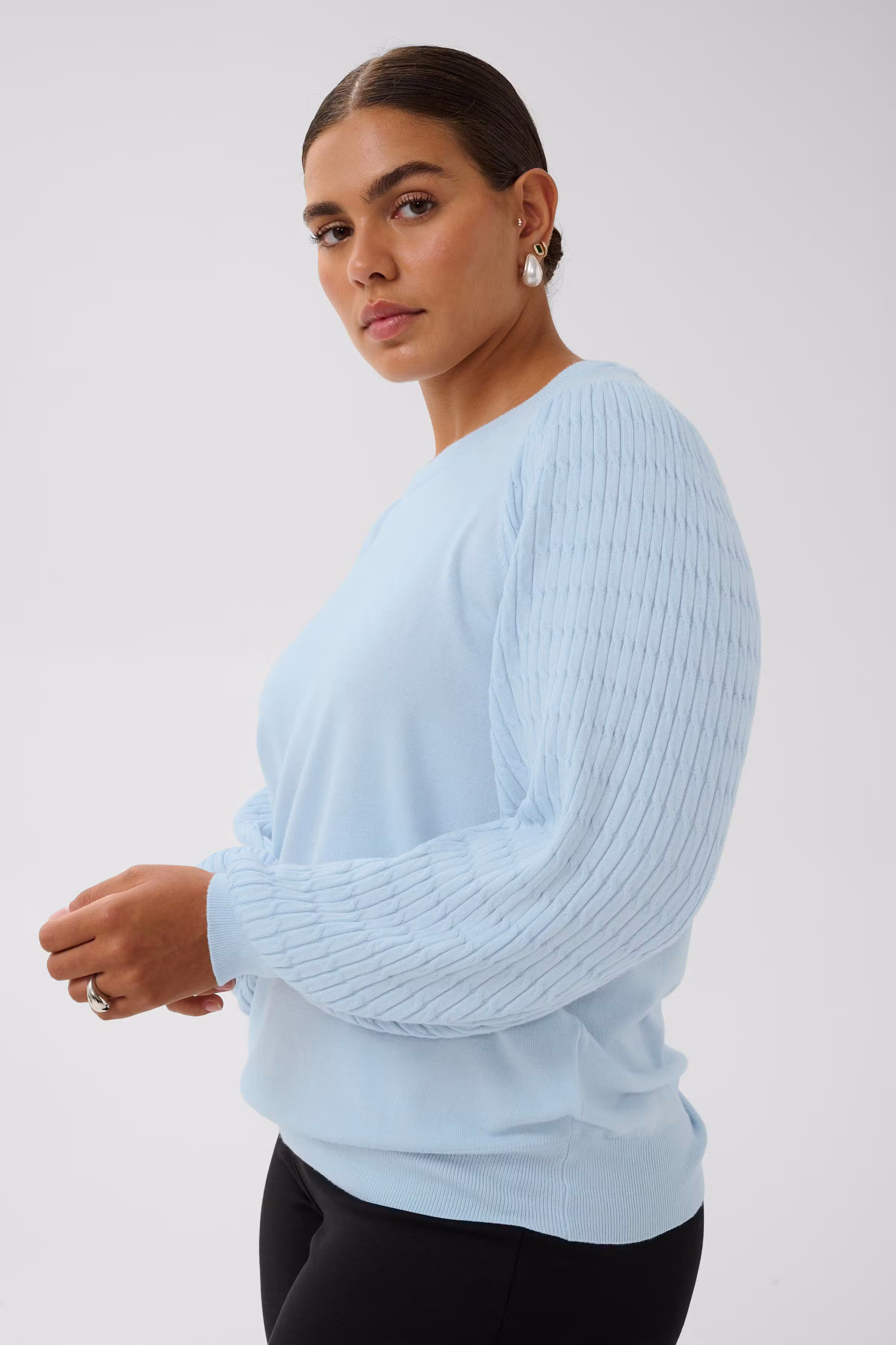 KClini Pullover LOOKBOOK DETAIL 10582598-144210