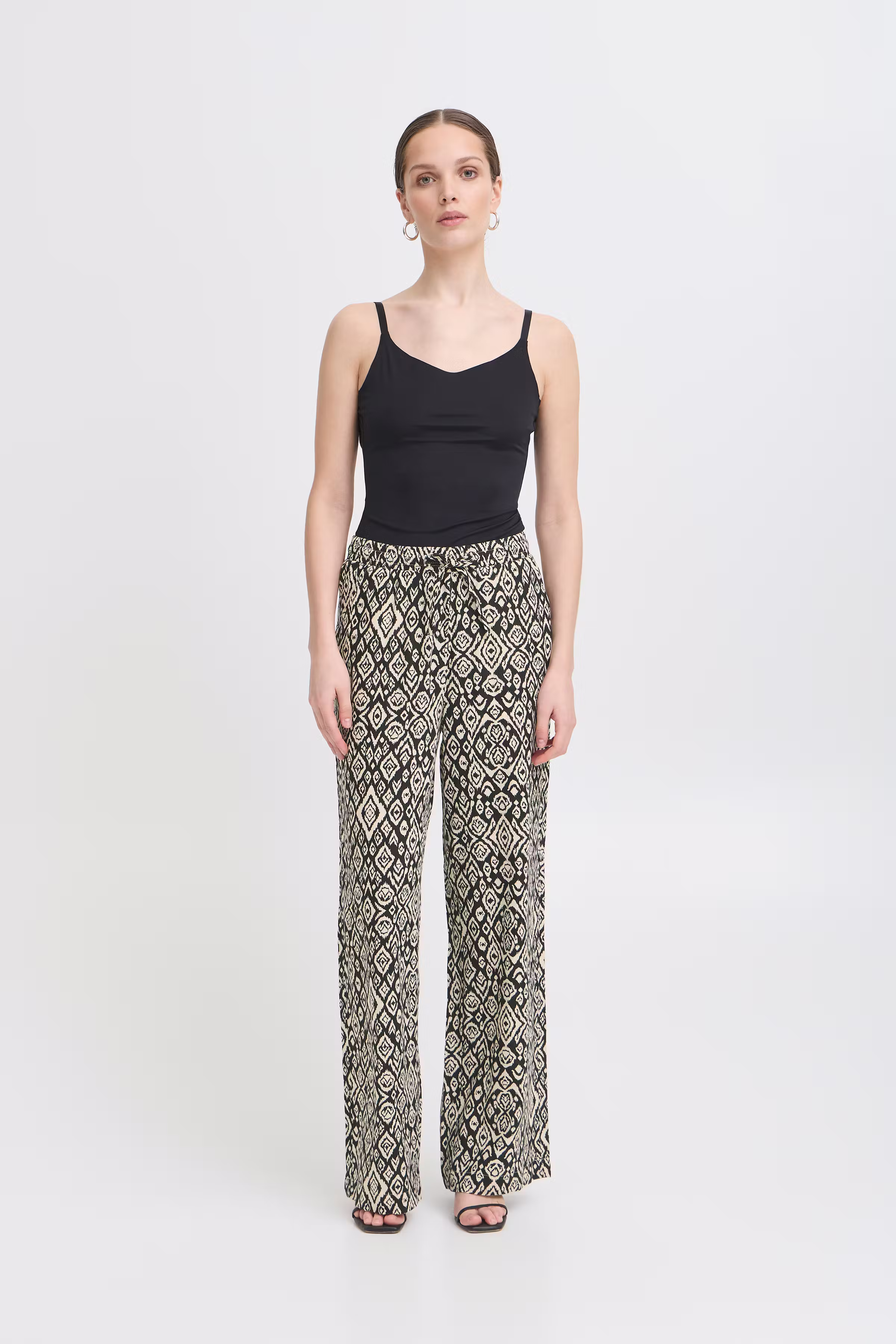 IHLINNO Casual pants LOOKBOOK FRONT 20122911-204432