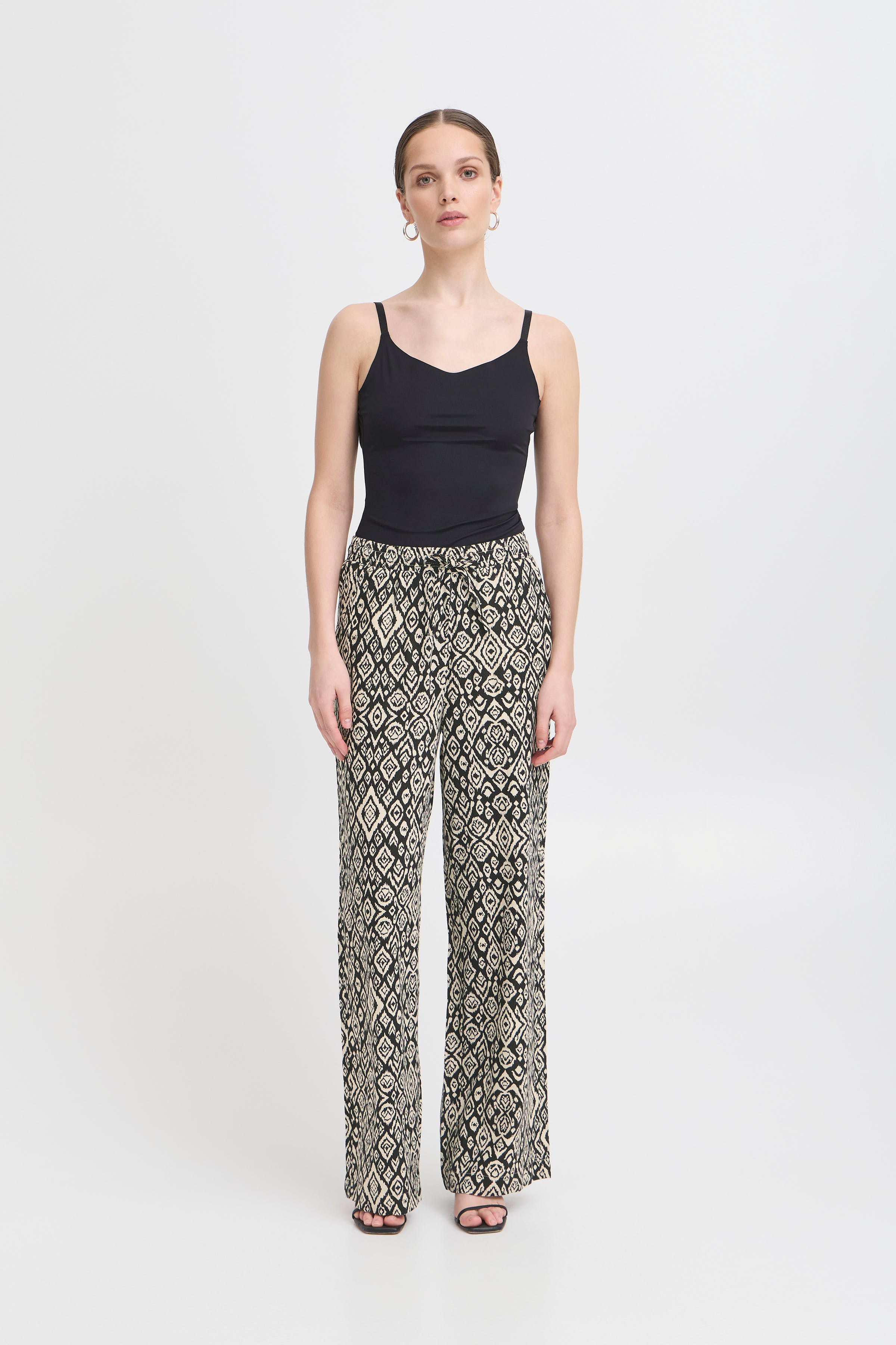 IHLINNO Casual pants LOOKBOOK FRONT 20122911-204432