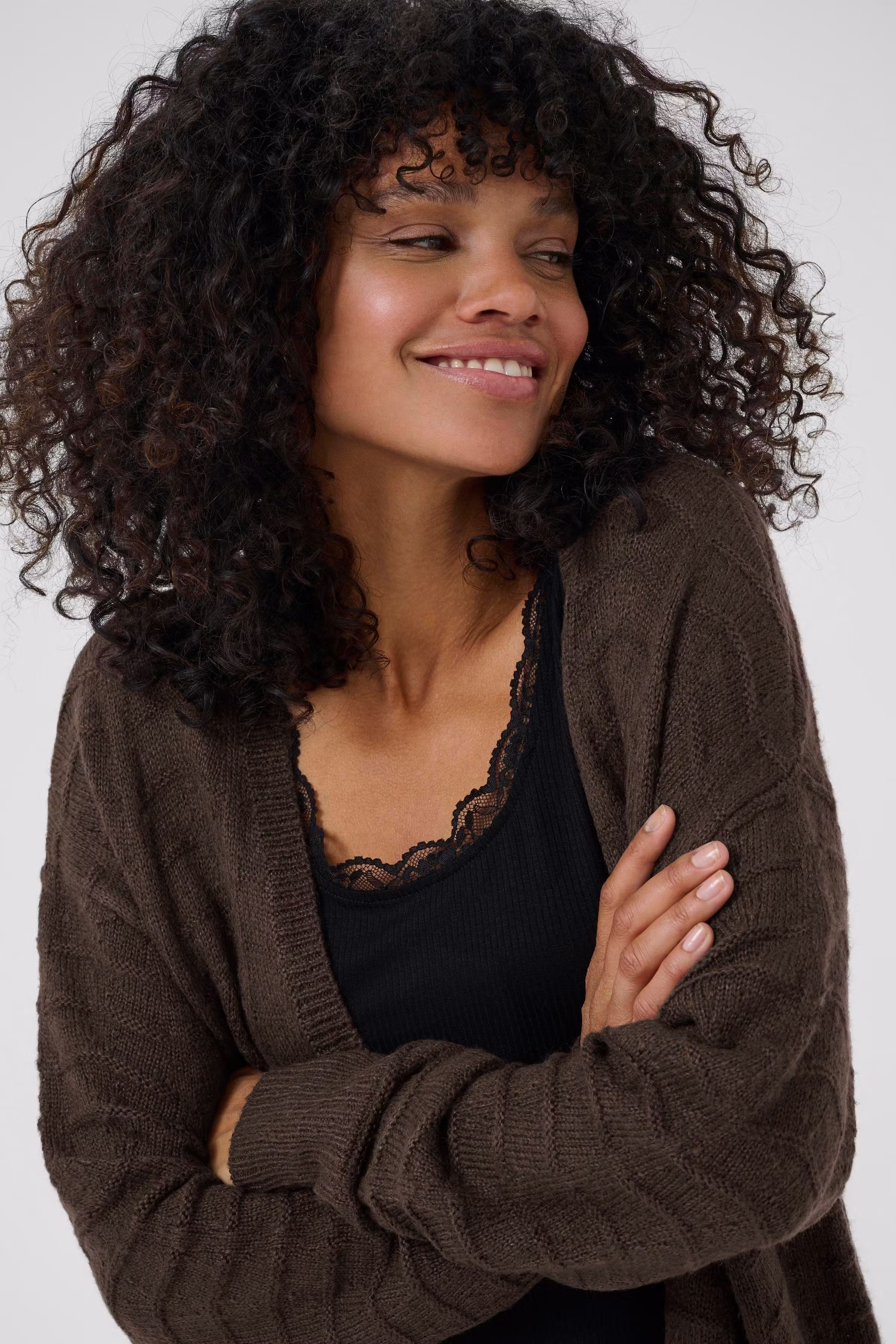 KAemria Cardigan LOOKBOOK DETAIL 10506359-191111