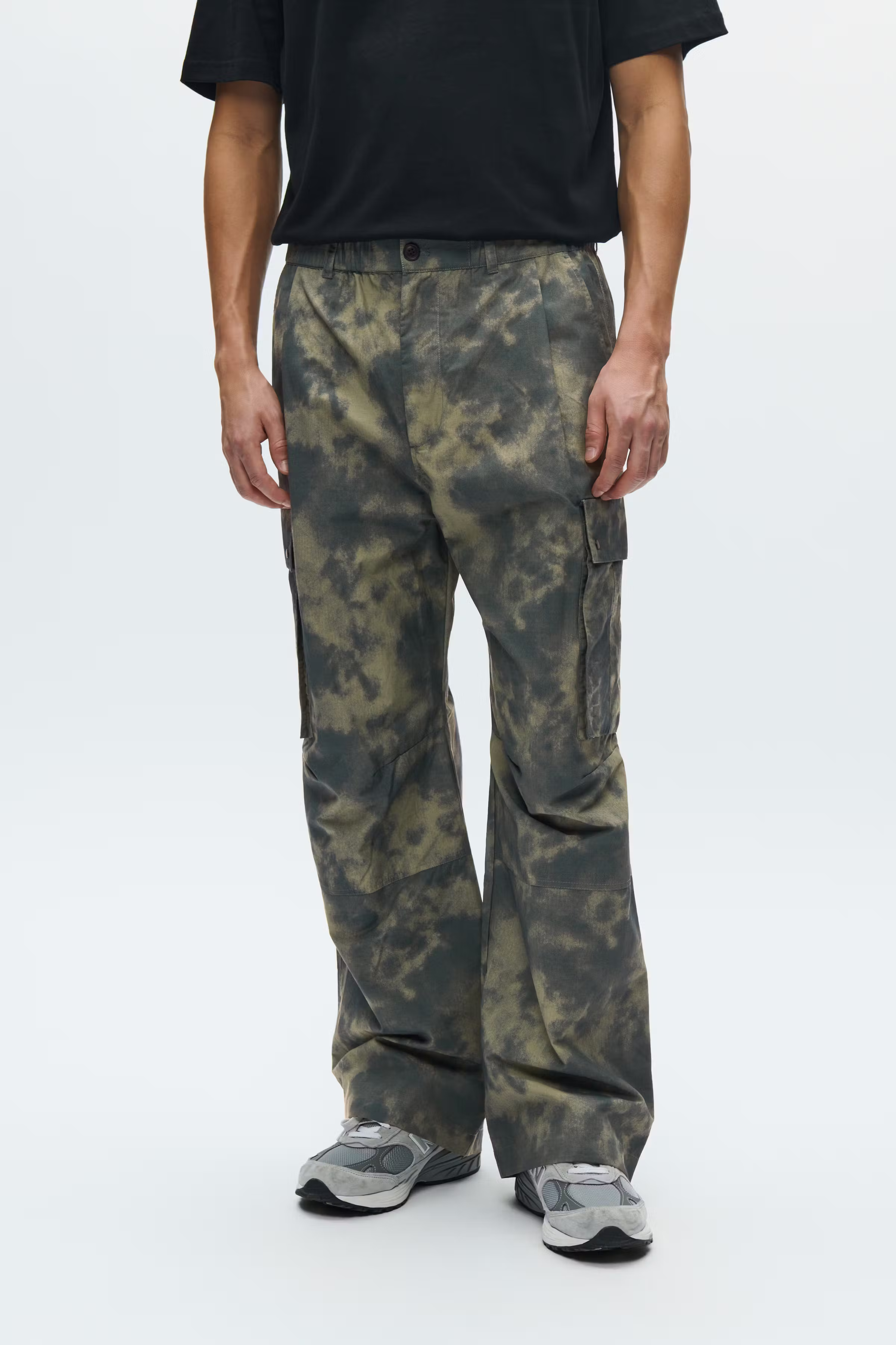 WWEthan Cargo Trousers LOOKBOOK FRONT 30251949-304651