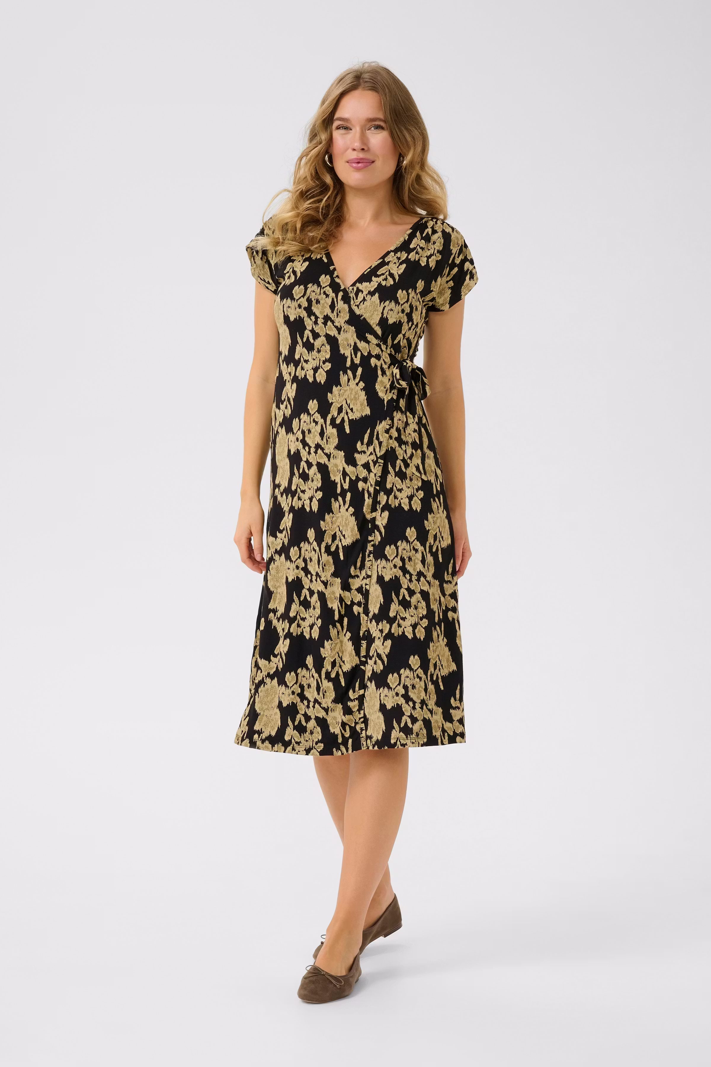 BPhelen Dress LOOKBOOK FRONT 10590934-107949B