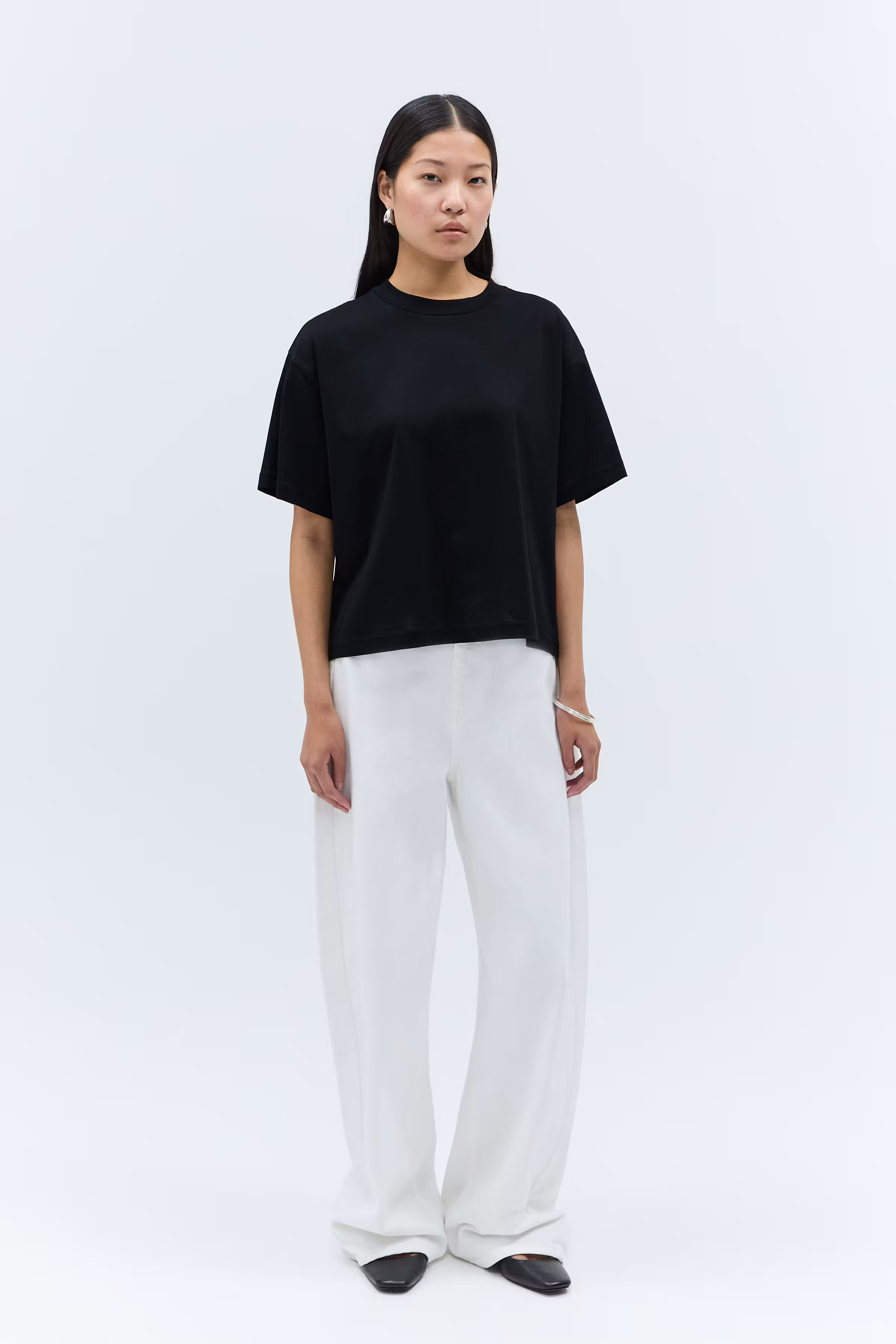 IOKYLA Top LOOKBOOK FRONT 30600543-BK999